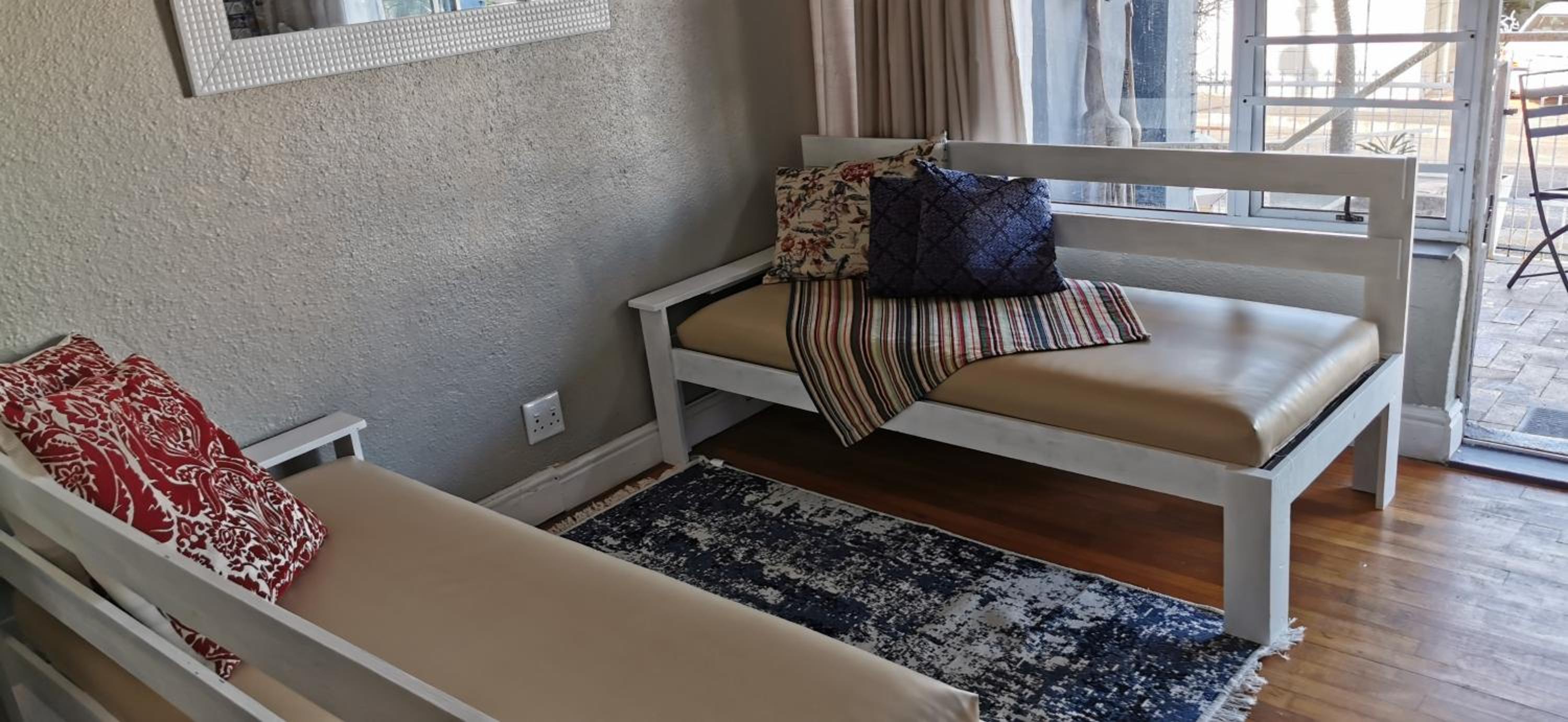 Budget Double Room photo 2