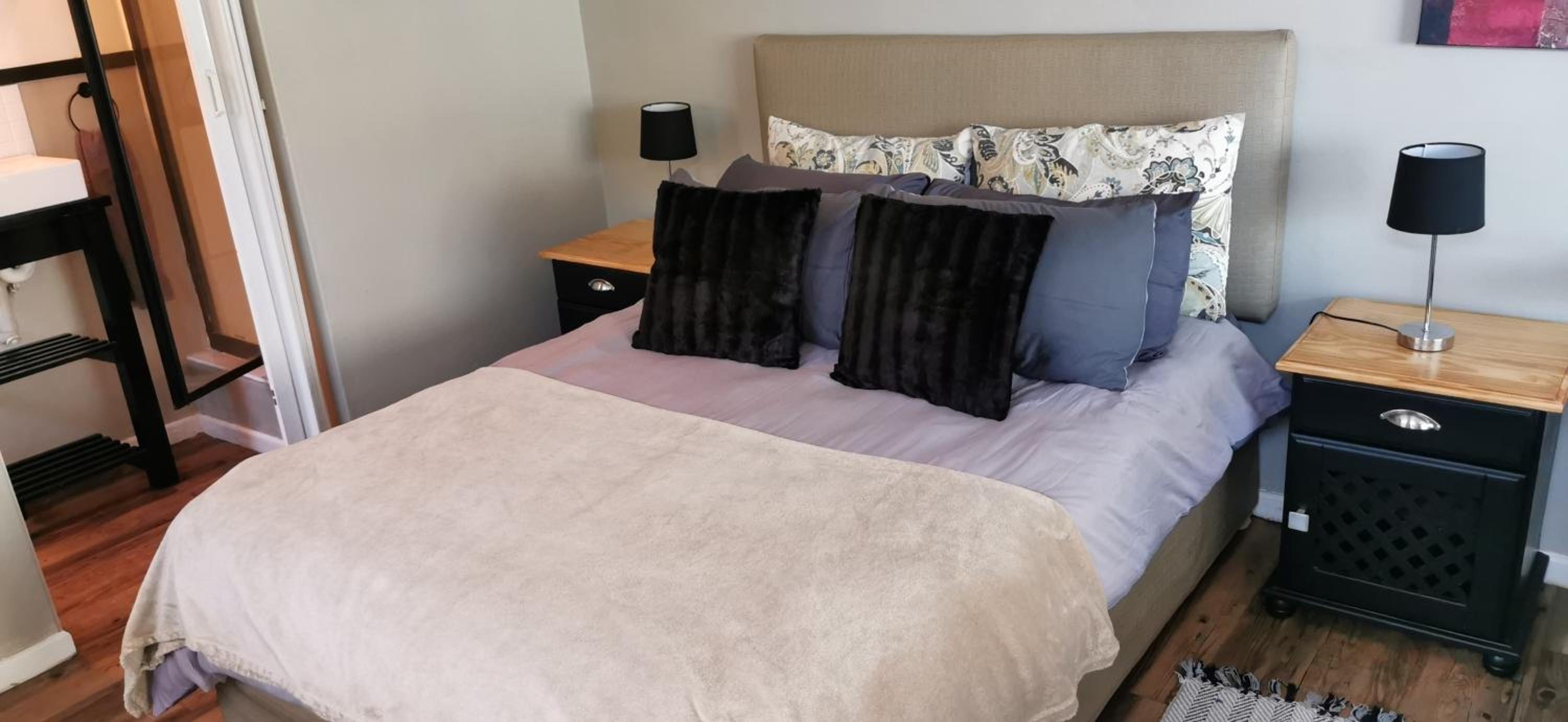 Economy Quadruple Room photo 1