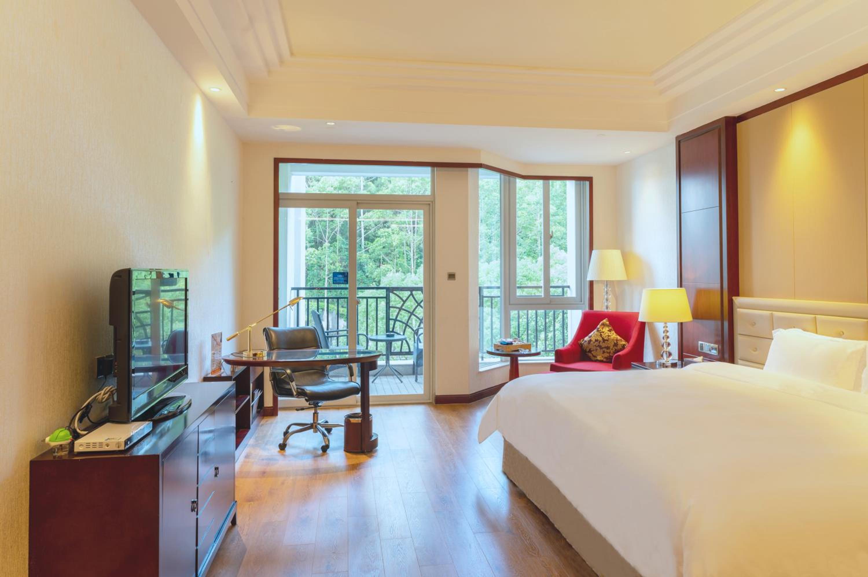 Superior Double Room with Garden View photo 2