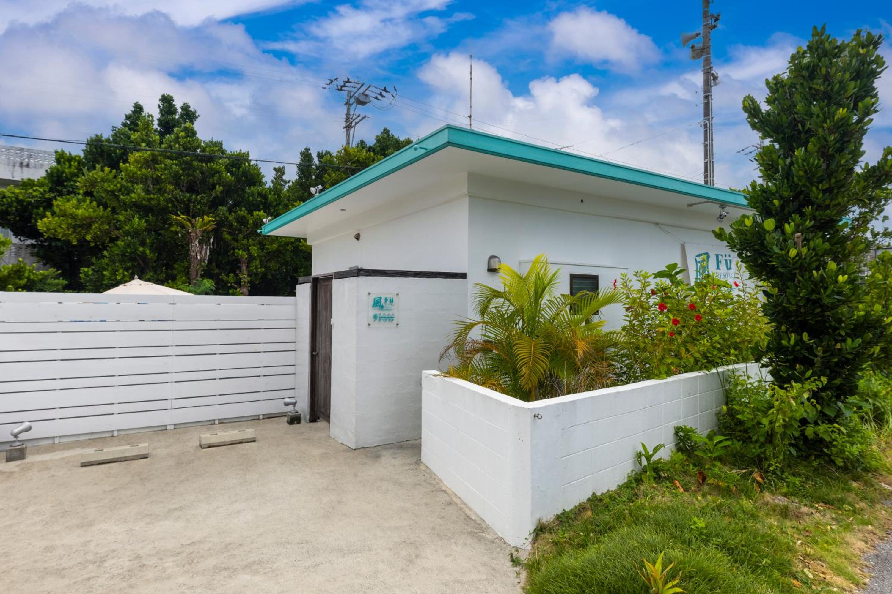 Villa photo 2