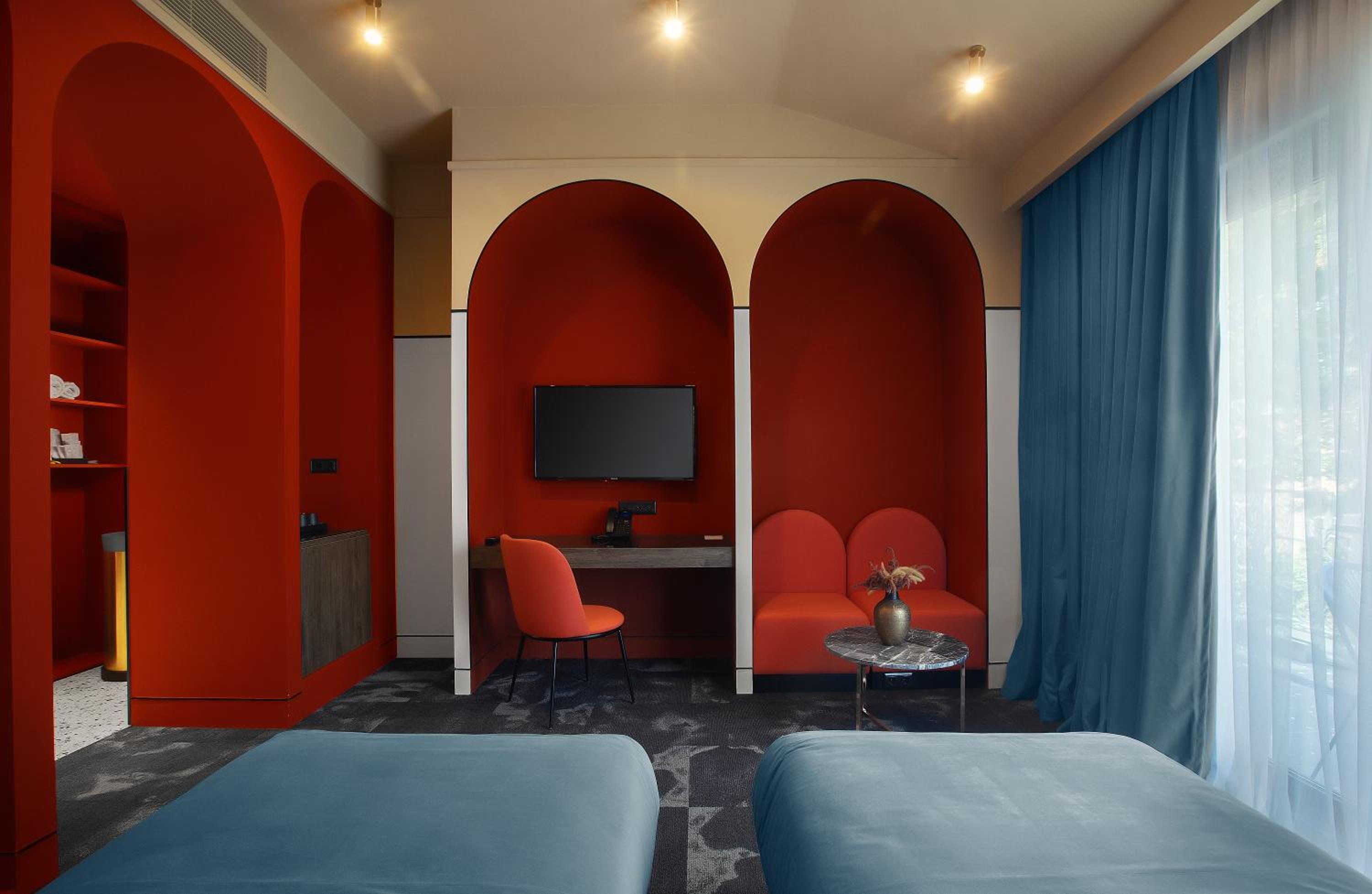 Superior Double or Twin Room with Terrace - Photo 10