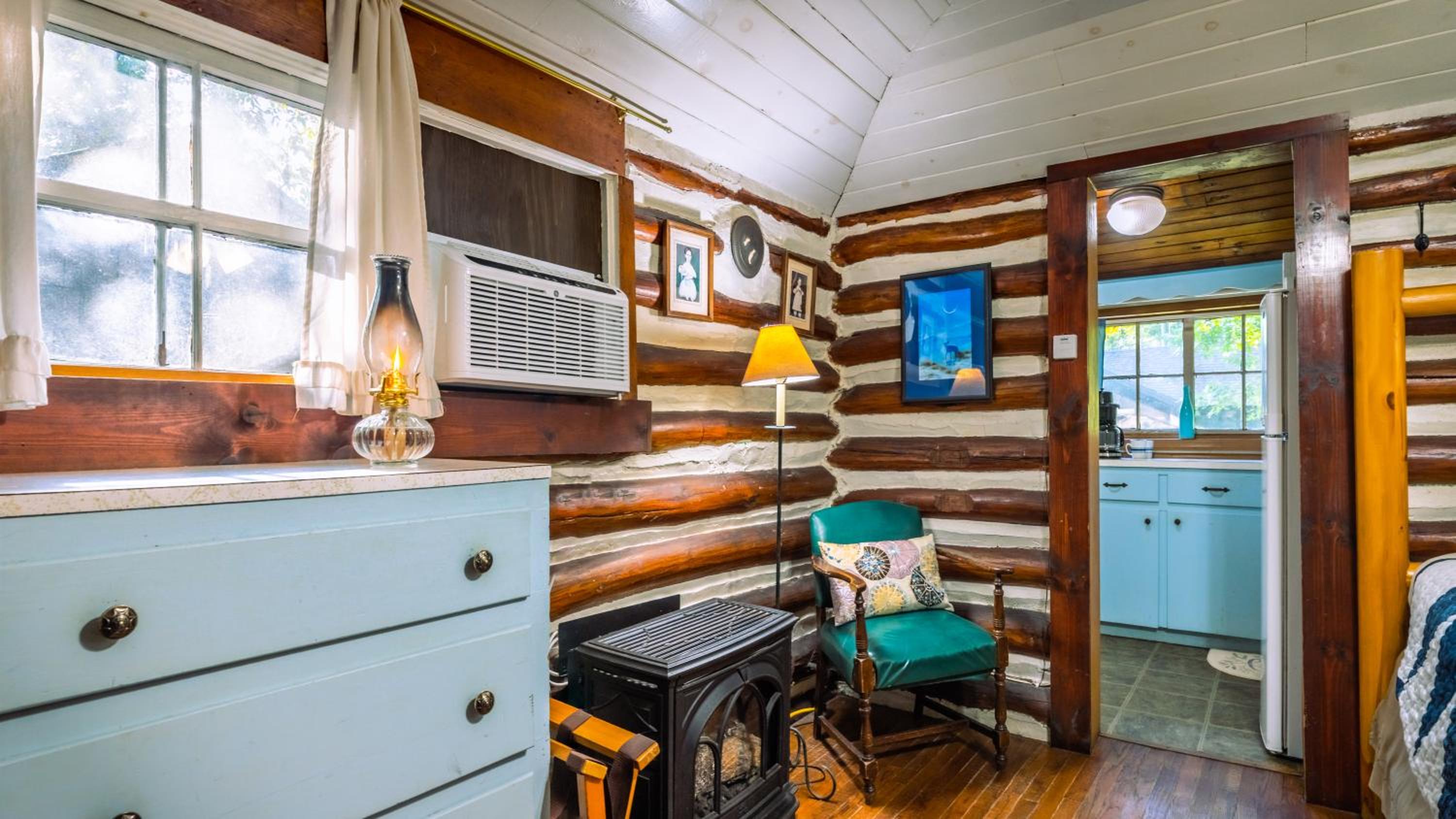 Moon Beam Cabin - Photo 7