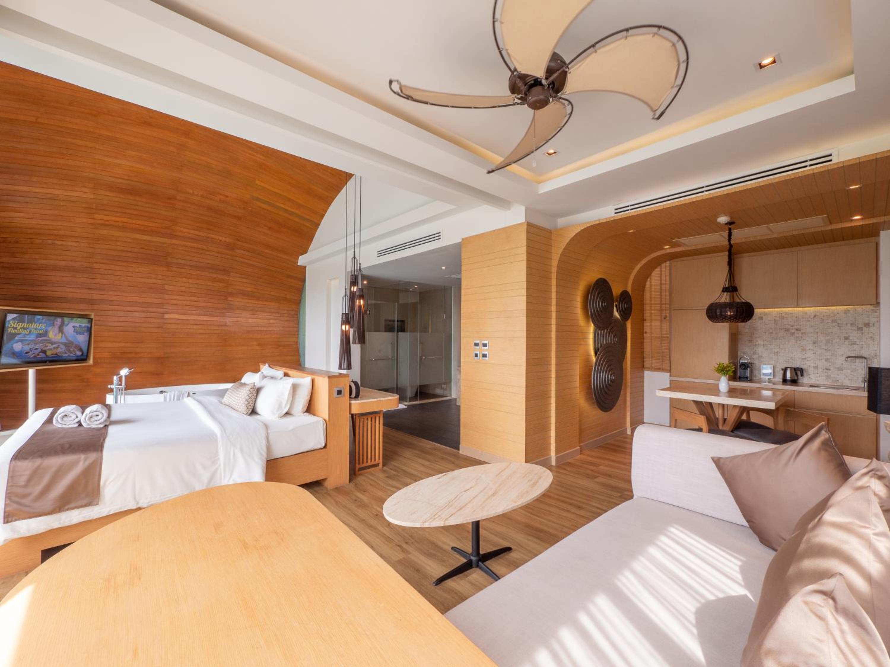 Premier Pool Villa - Photo 3