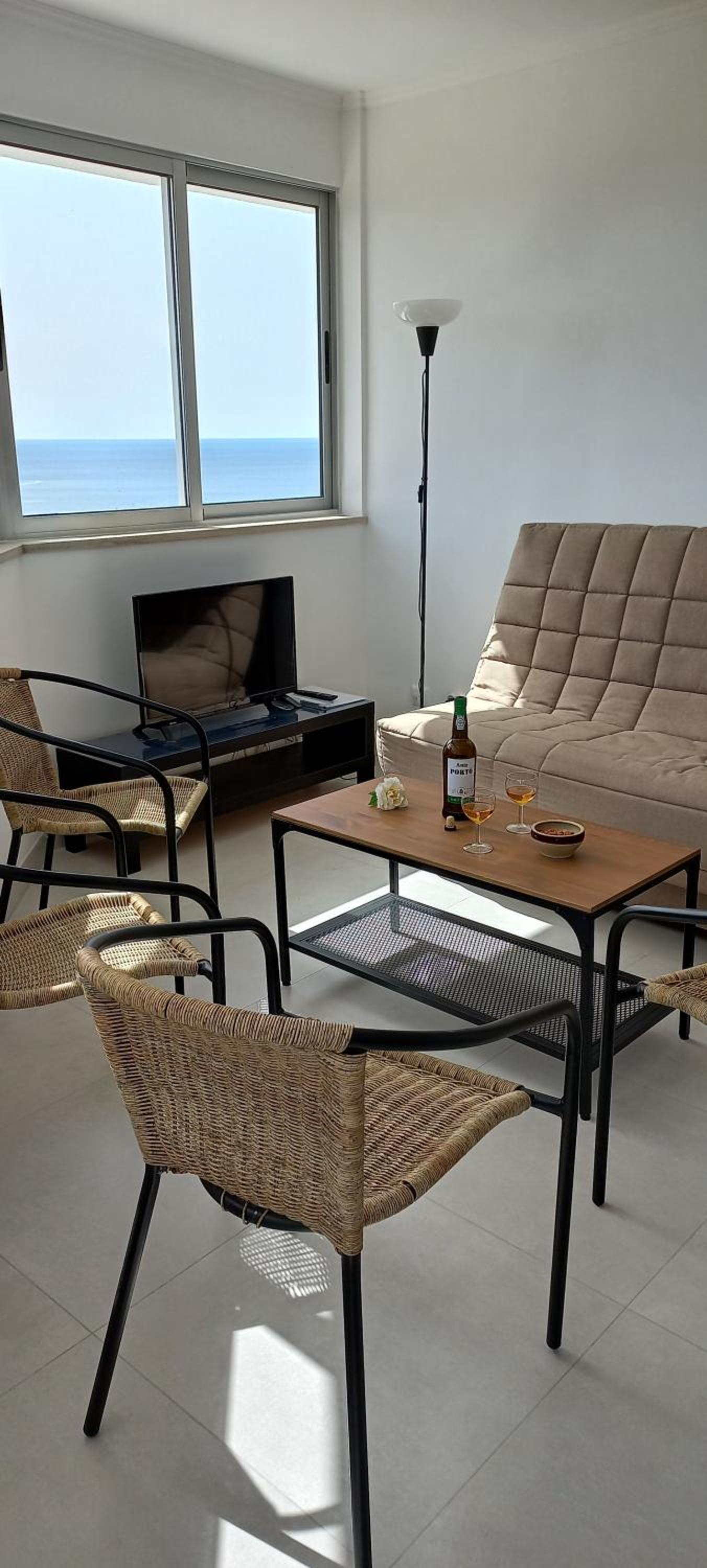 One-Bedroom Apartment - Photo 10