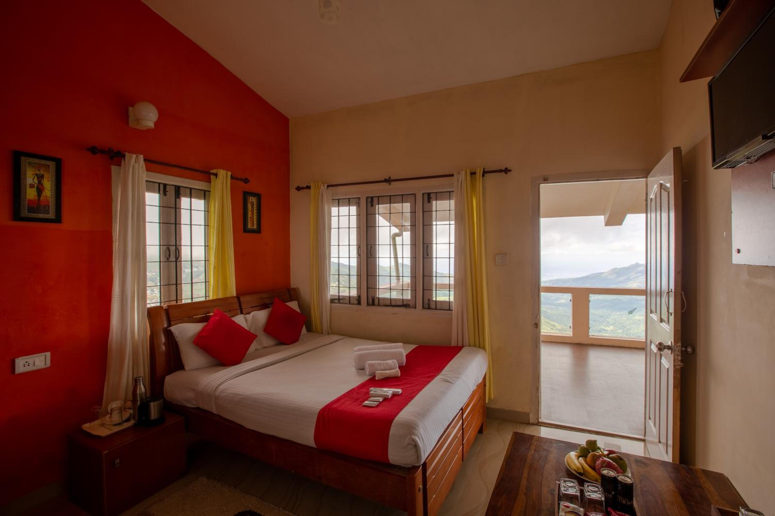 Double Room with Mountain View - Photo 12