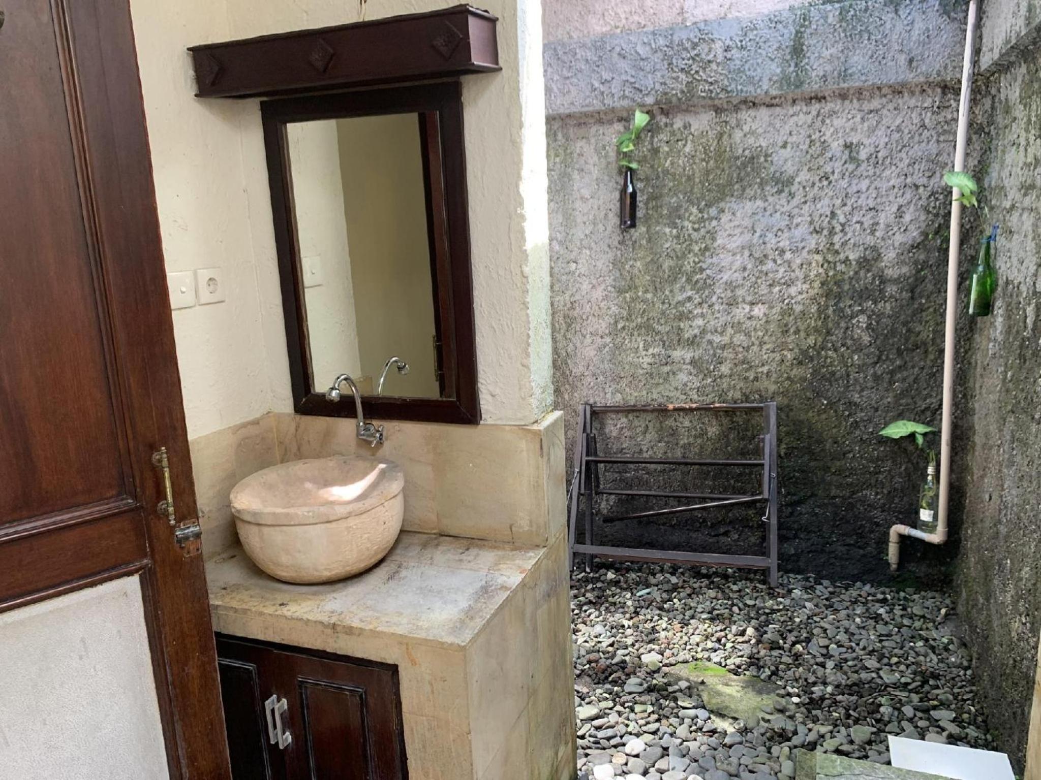 Deluxe Double Room - Photo 8