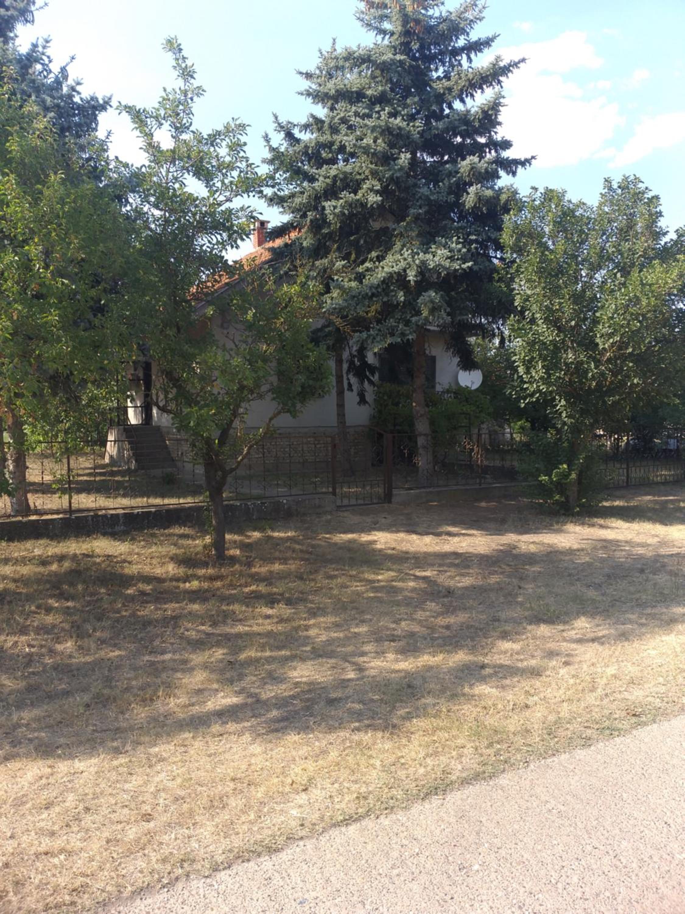 Two-Bedroom House photo 2