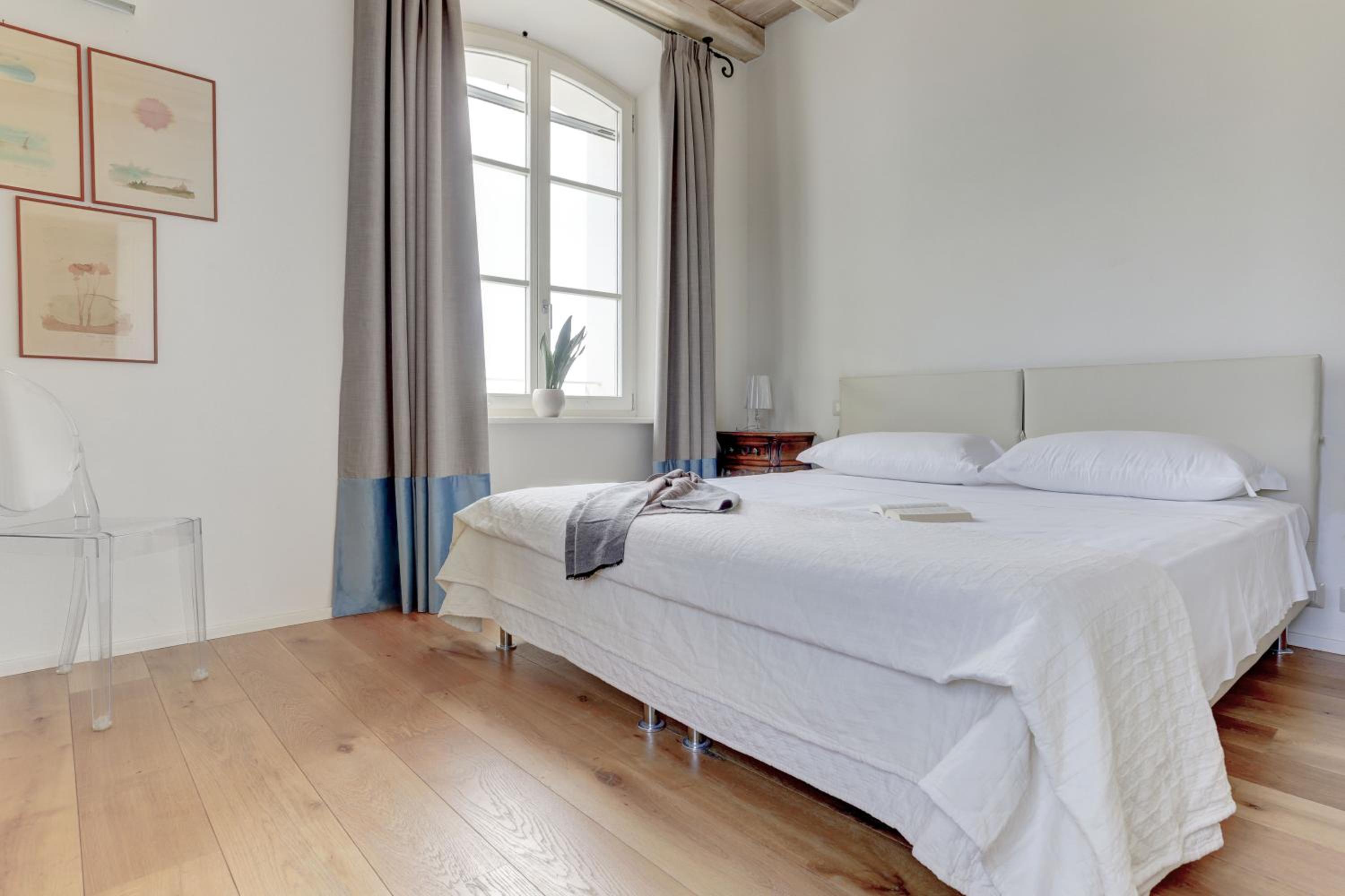 Two-Bedroom Apartment (4 Adults) - Split Level photo 3