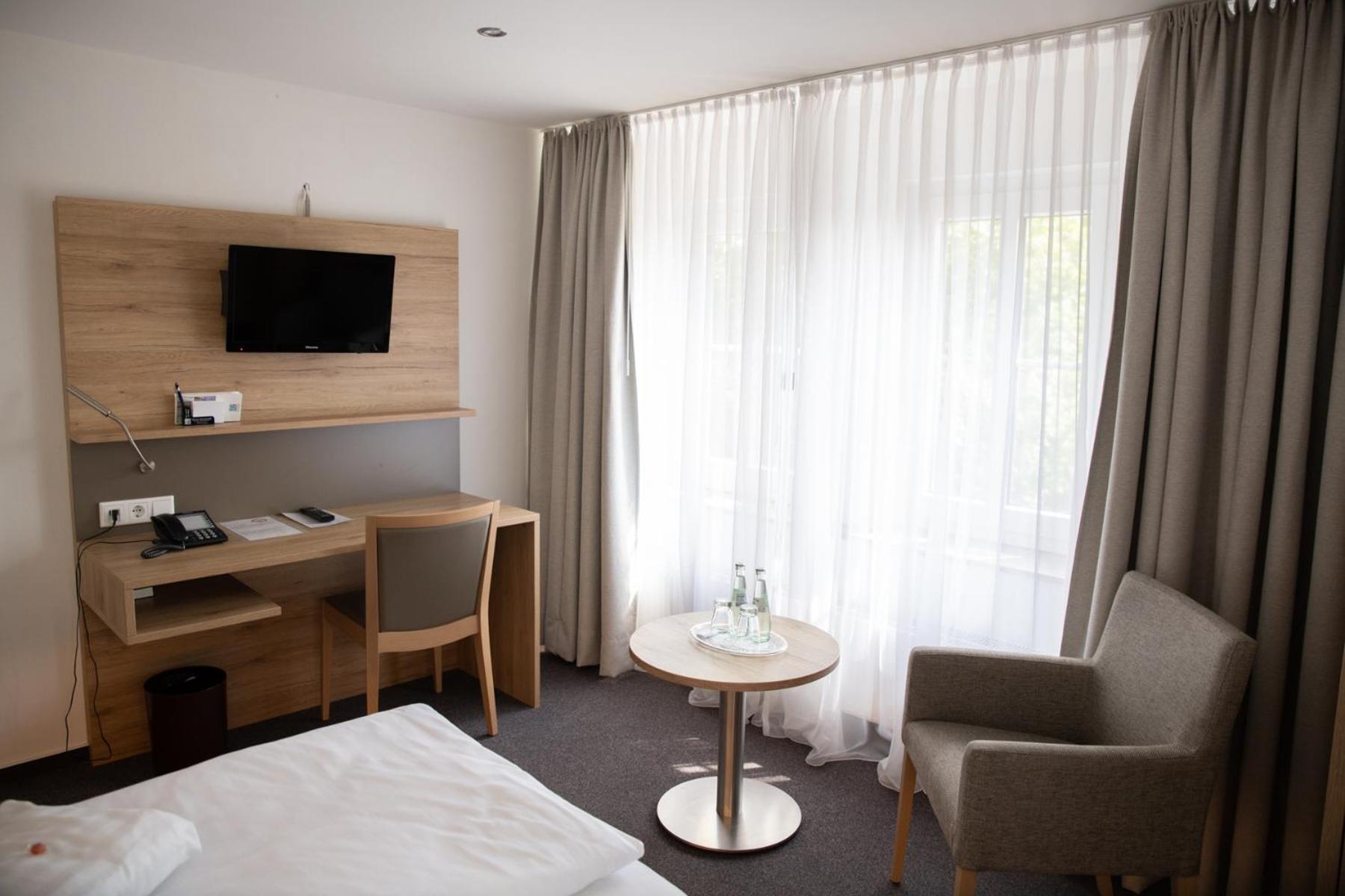 Double Room - Photo 1