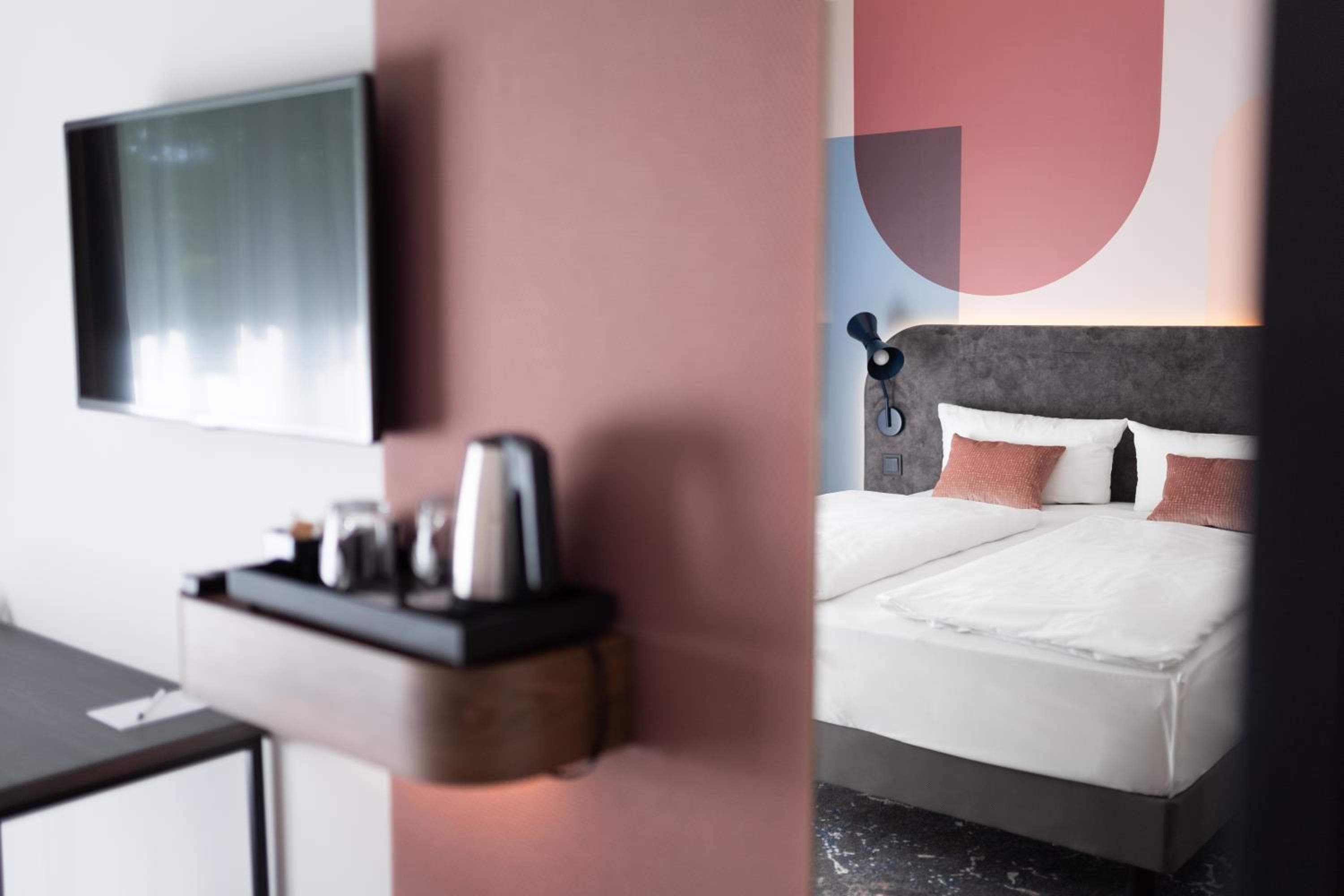 Standard Double Room - Photo 26