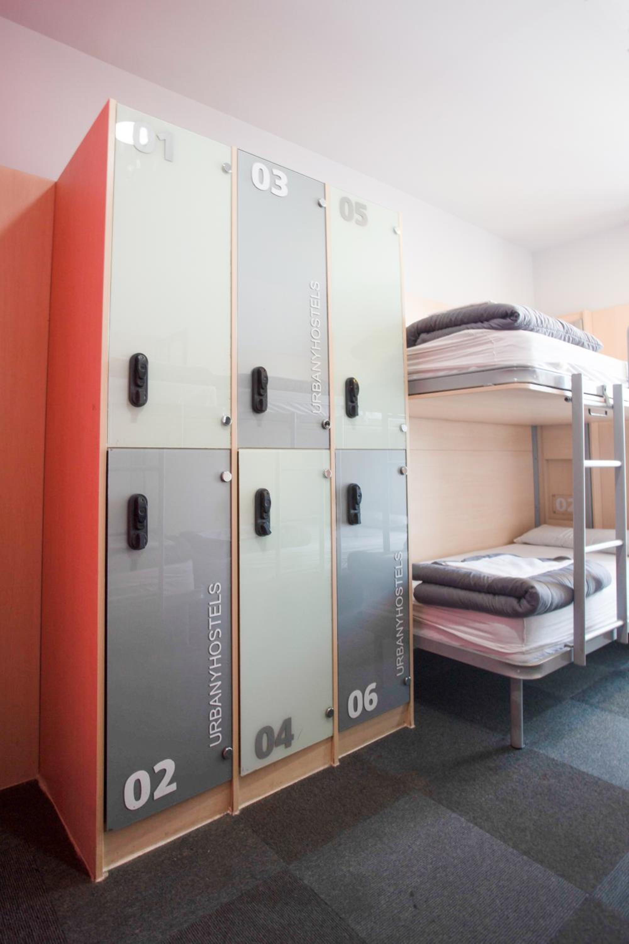 Single Bed in Female Dormitory Room photo 2