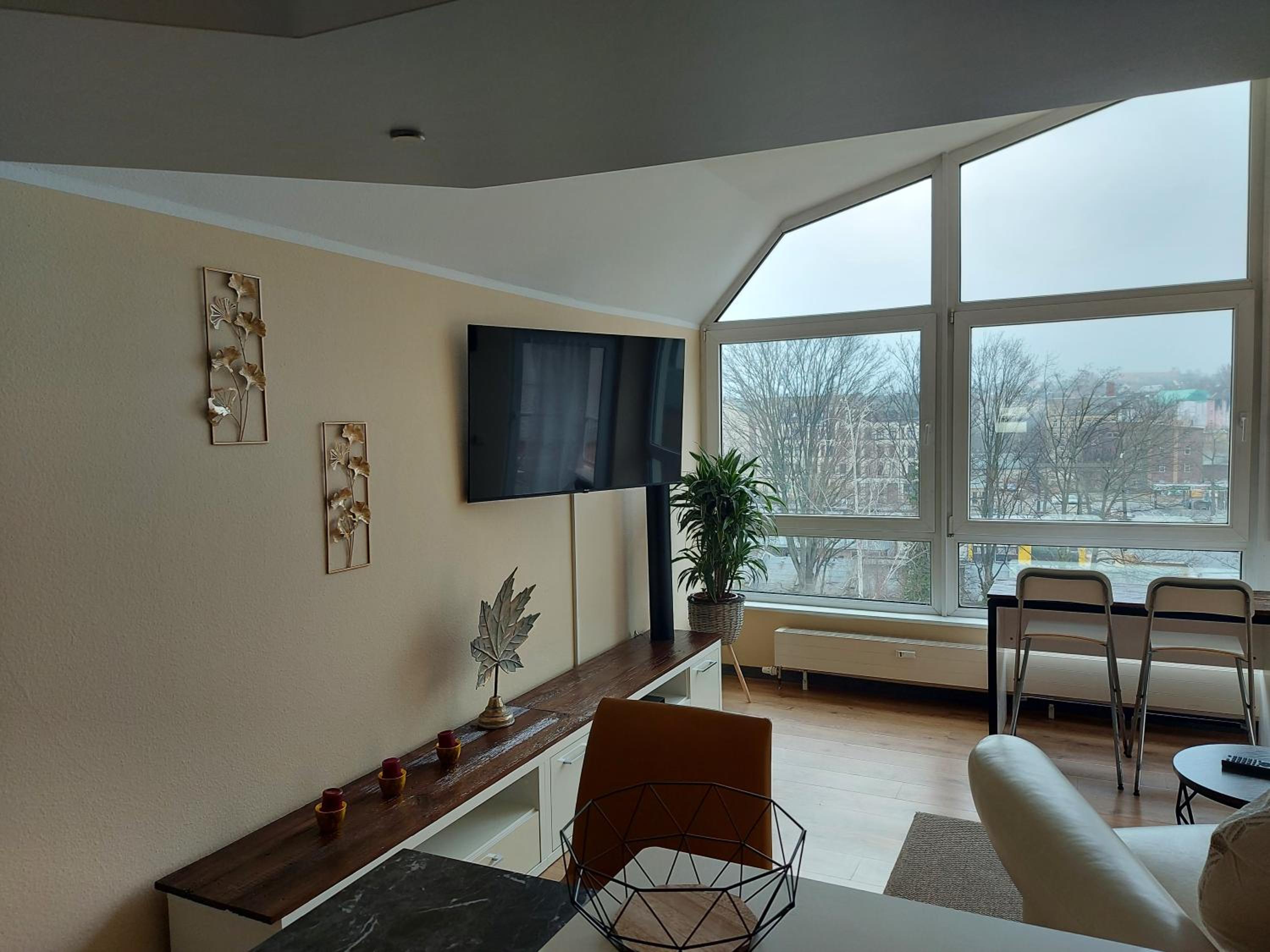 One-Bedroom Apartment photo 2