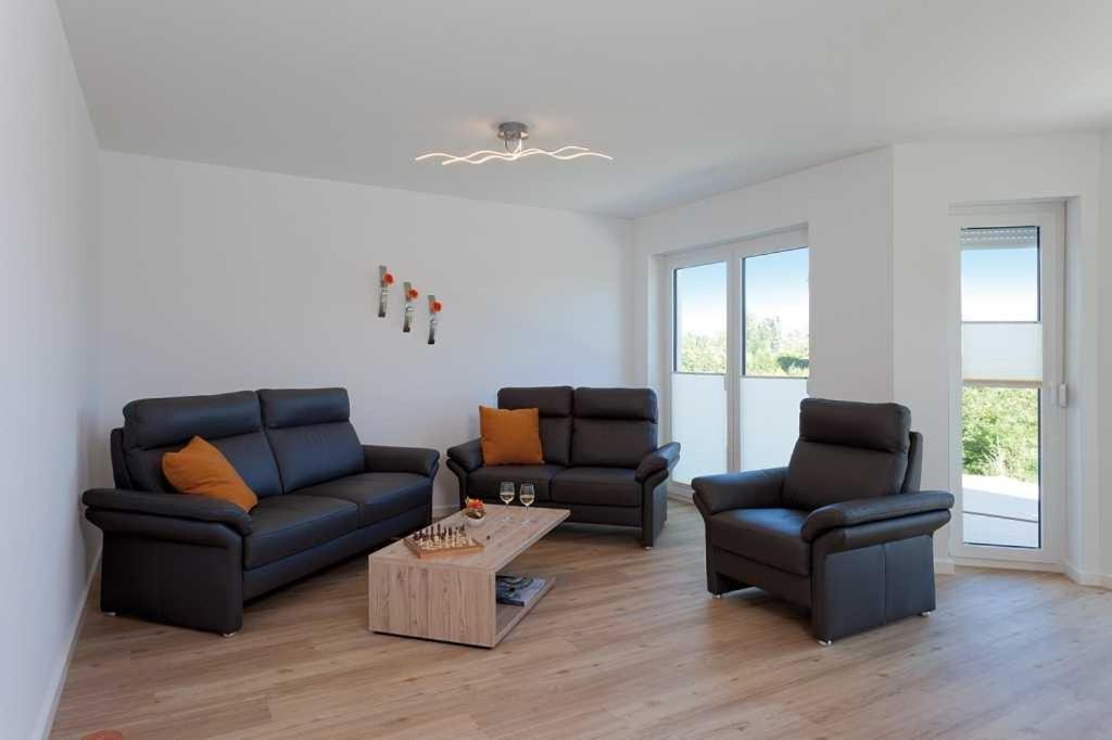 Three-Bedroom House photo 1