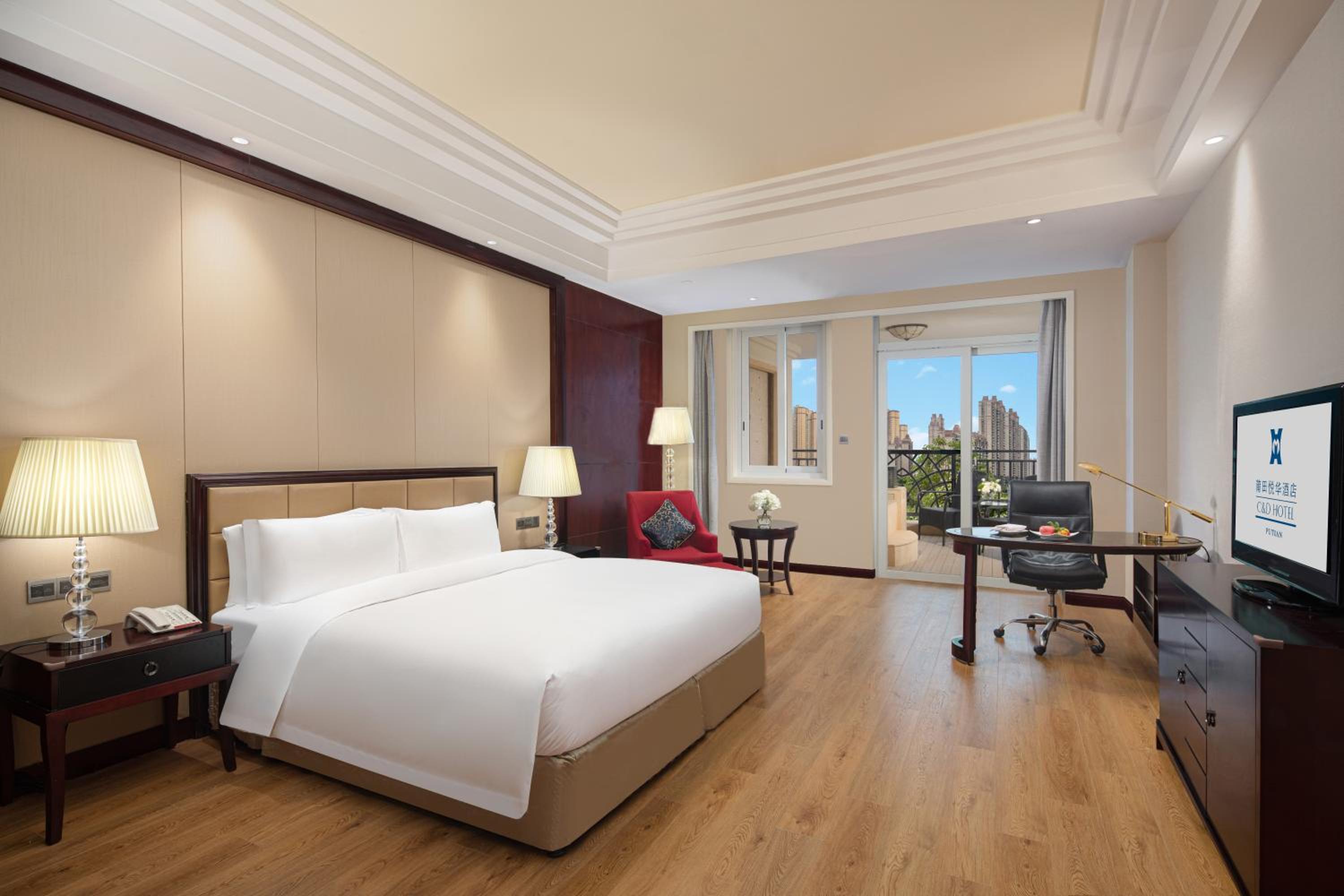Deluxe Double Room with Mountain View