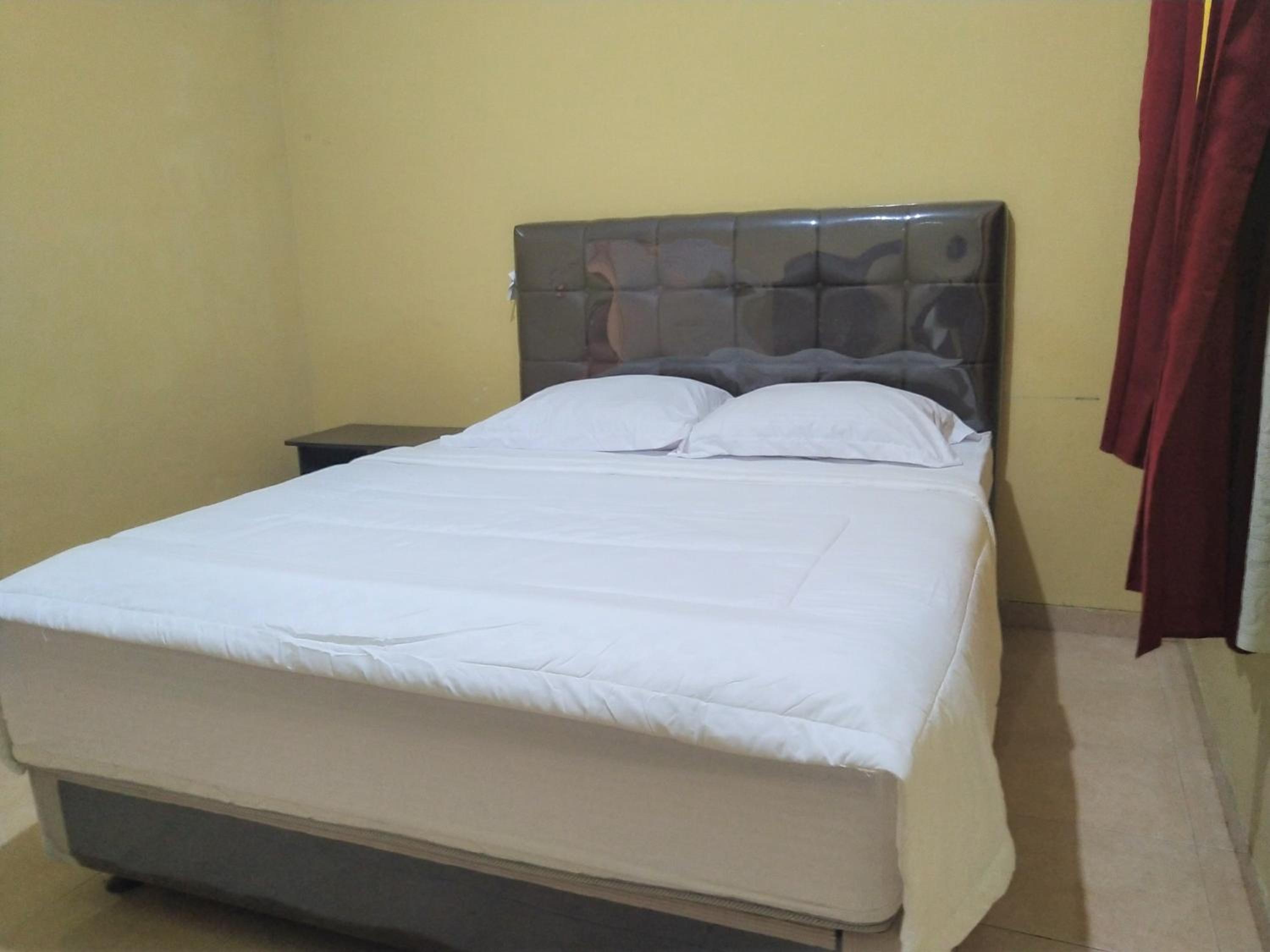 Standard Double Room - Photo 2