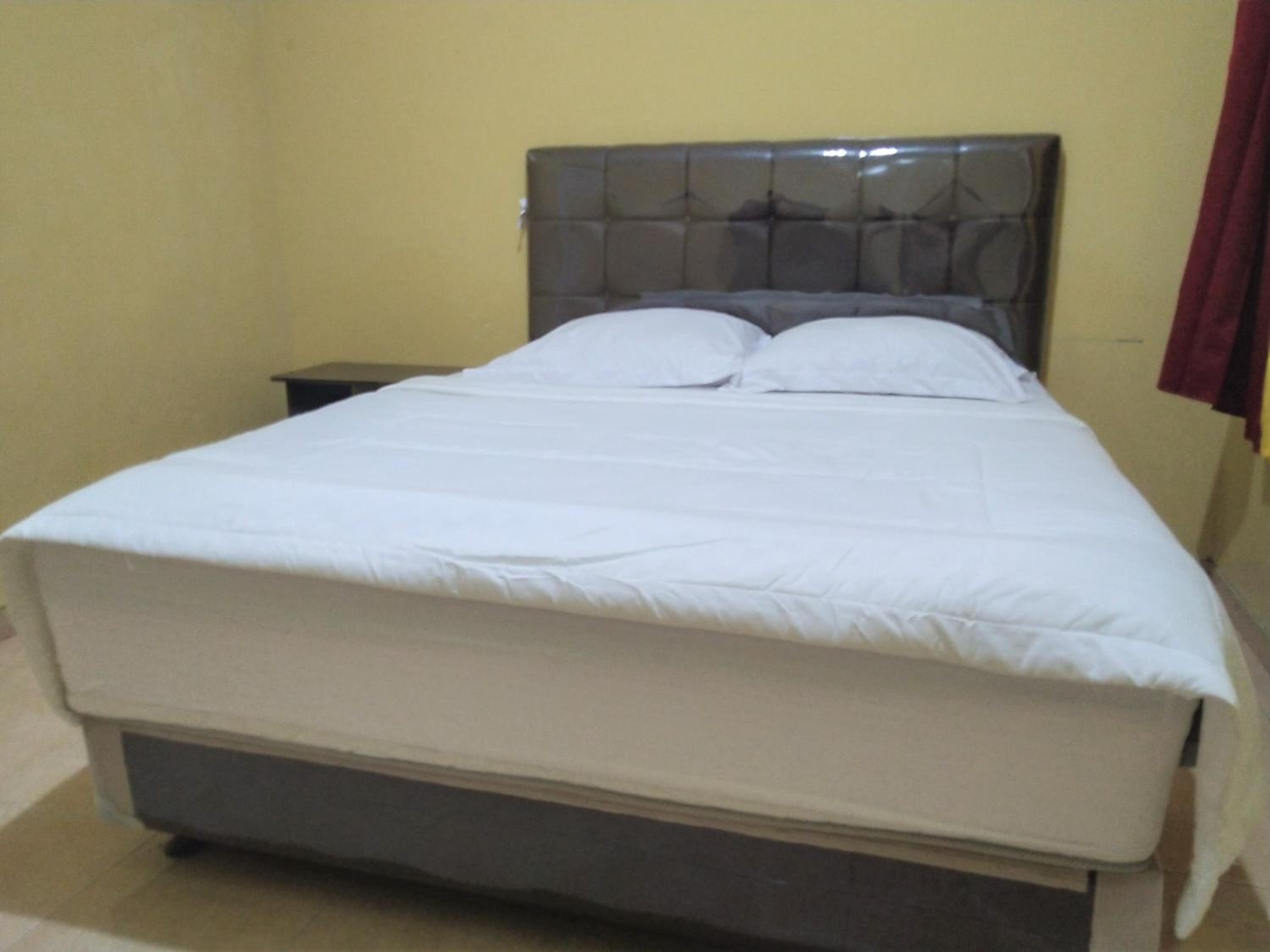 Standard Double Room - Photo 15