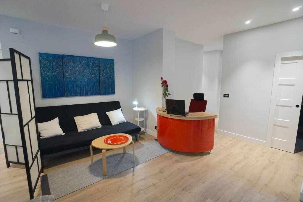 Two-Bedroom Apartment - Photo 21