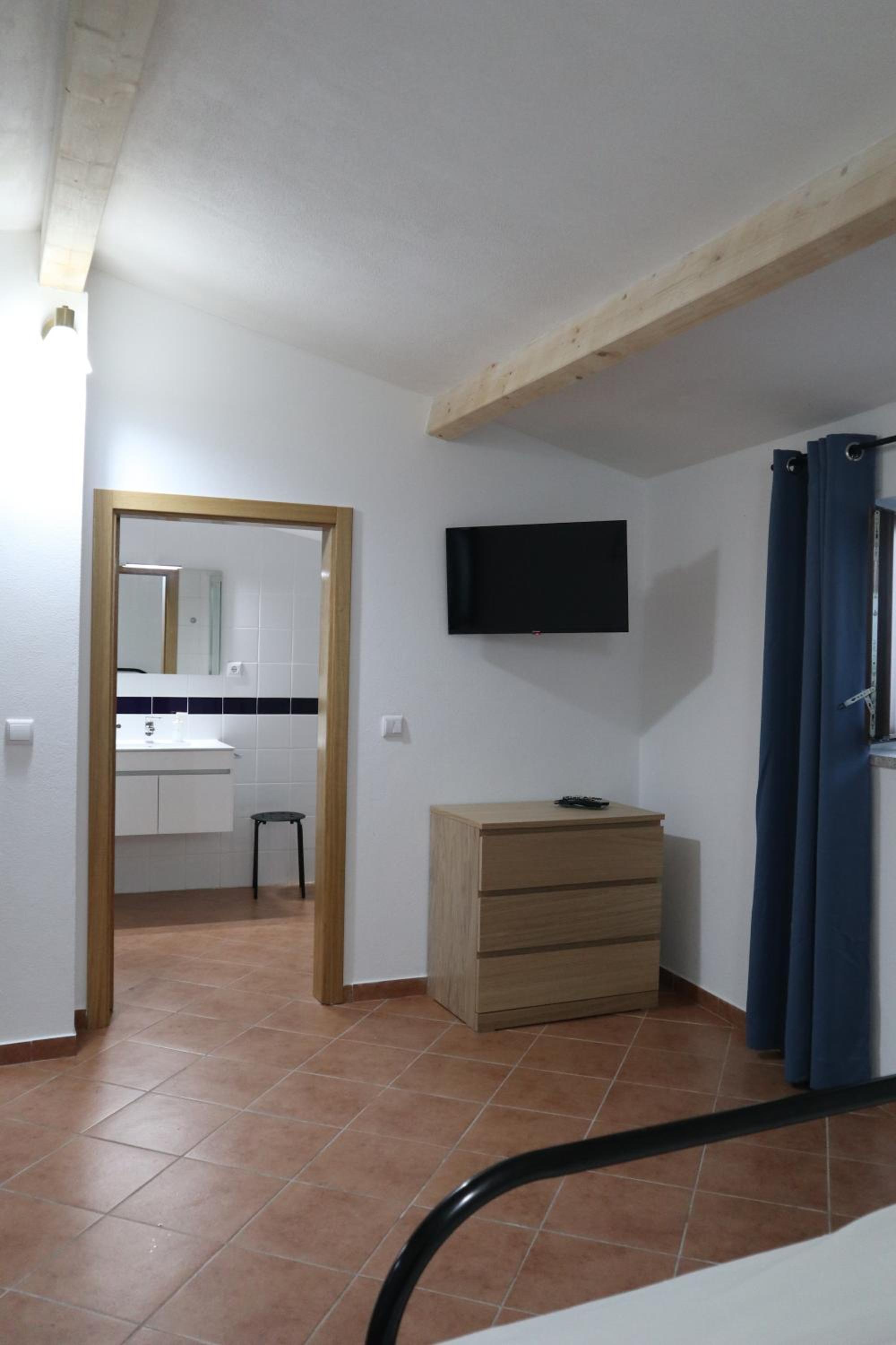 Quadruple Room with Terrace - Photo 12