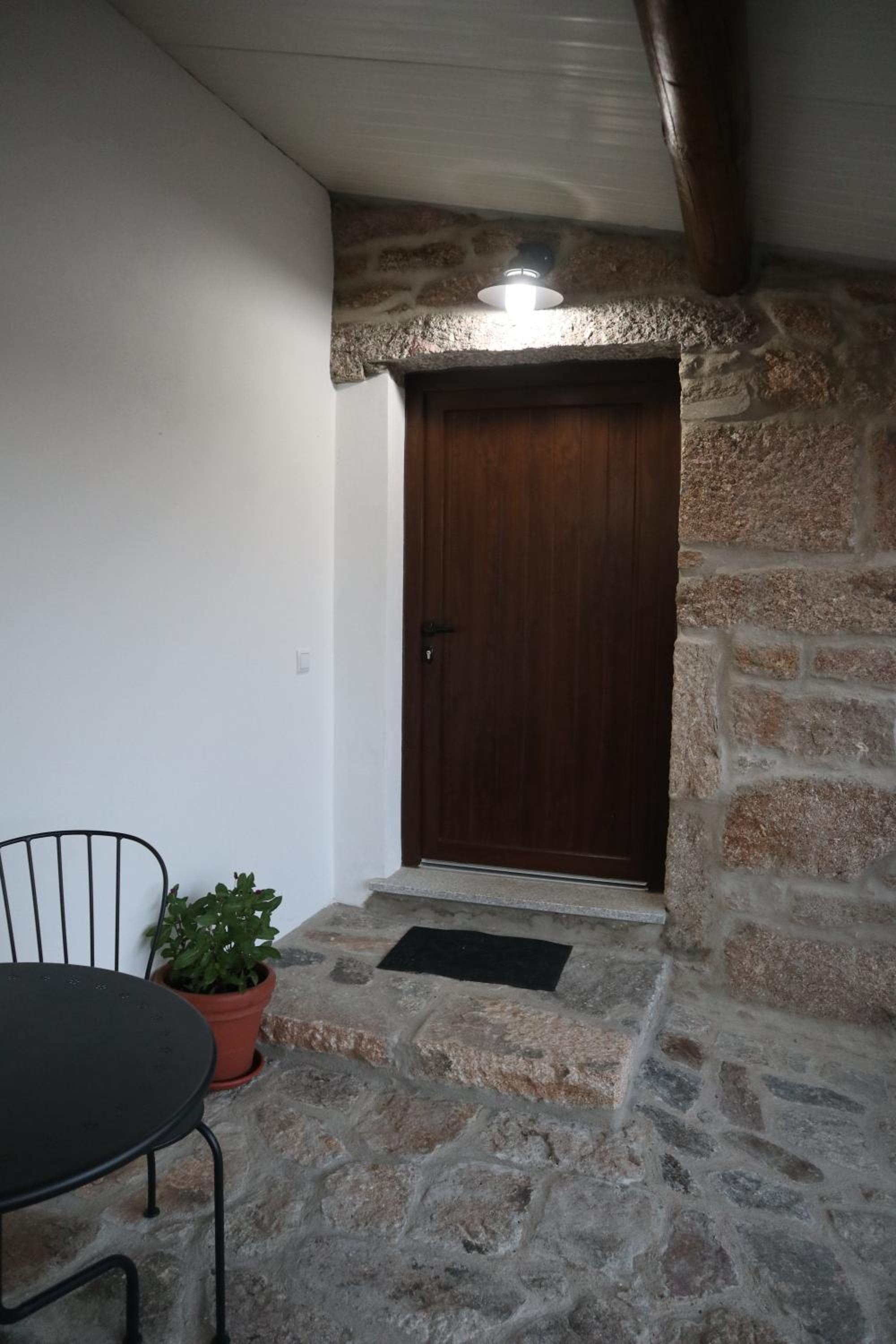 Quadruple Room with Terrace - Photo 16