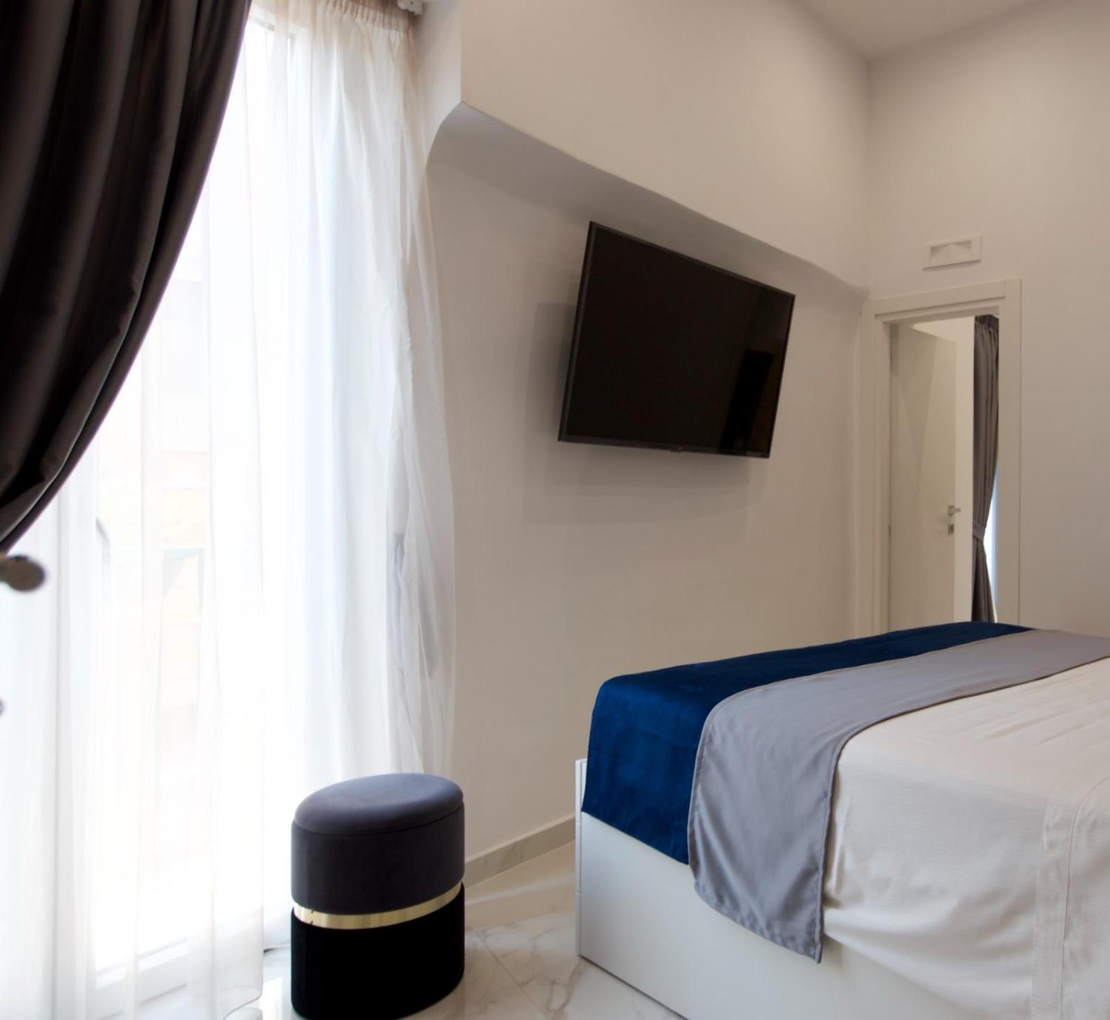 King Suite with Spa Bath