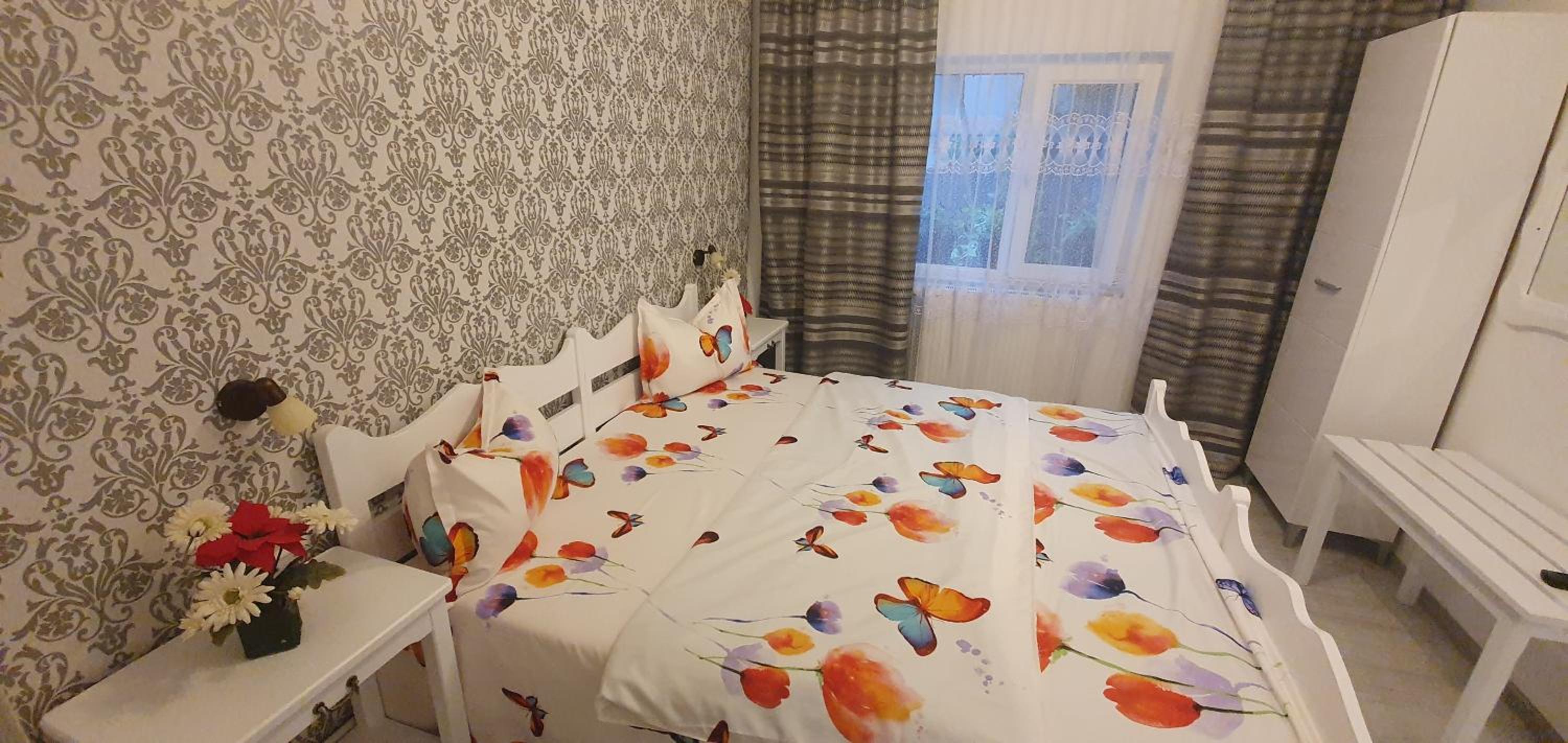 Double Room with Private Bathroom photo 2