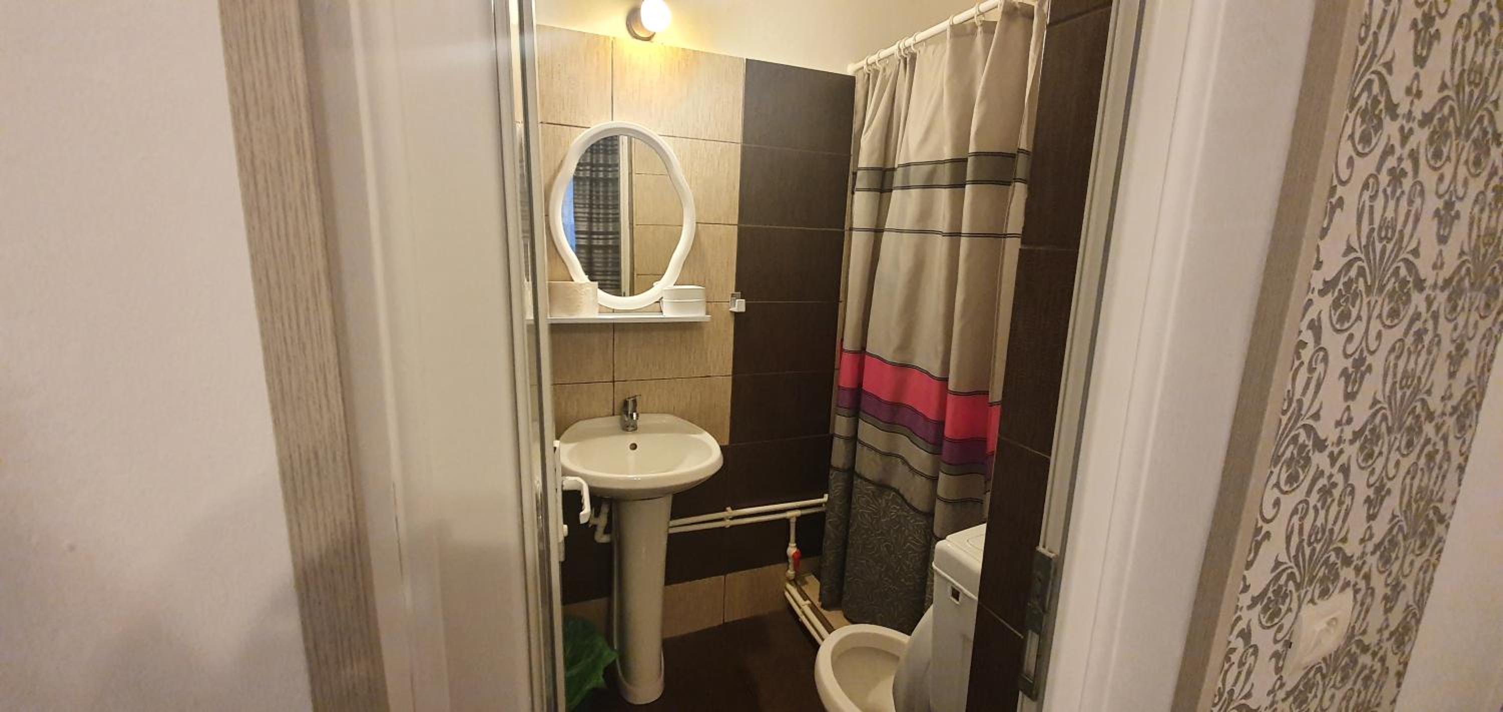 Double Room with Private Bathroom photo 3