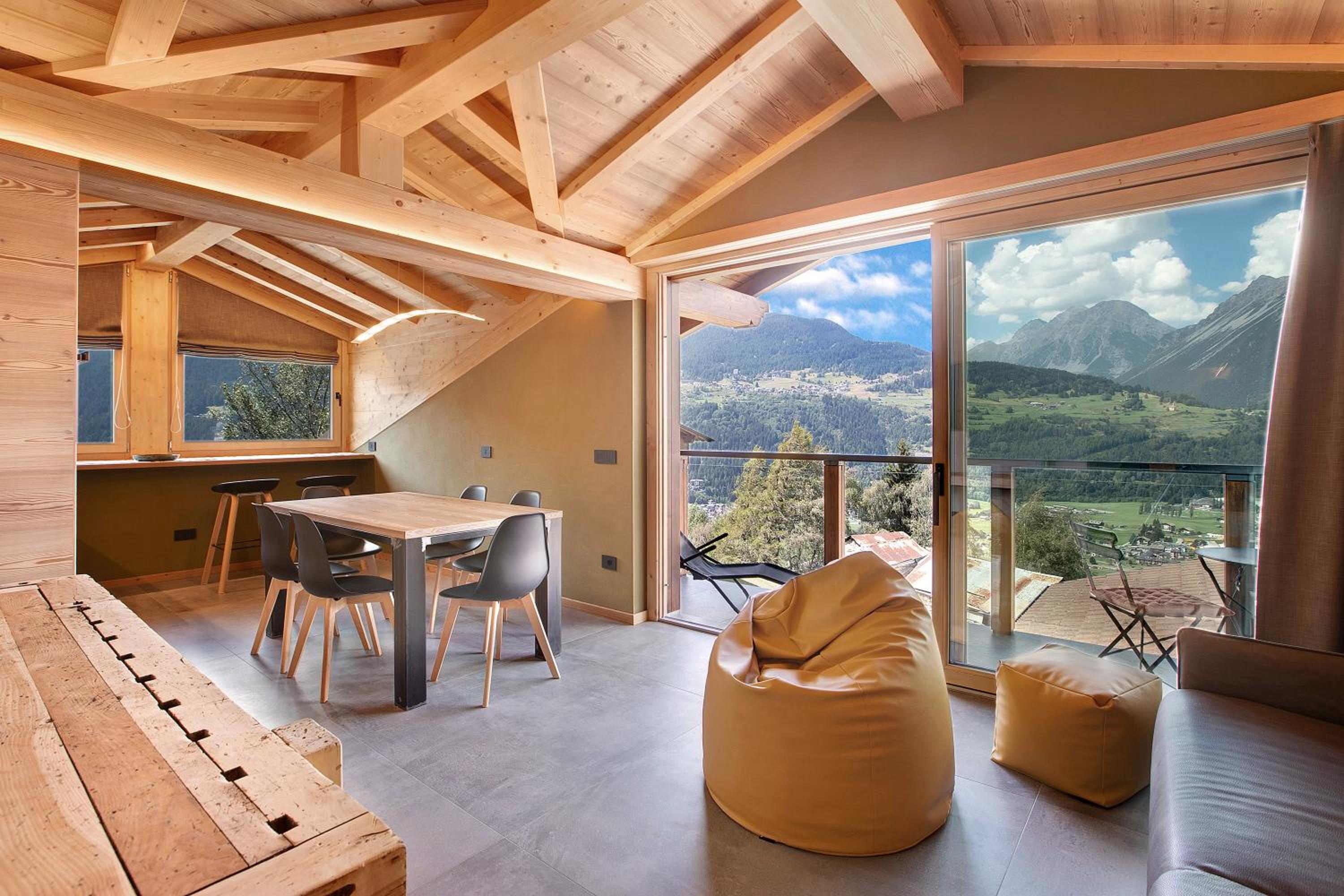 Two-Bedroom Deluxe Apartment with Garden View photo 1