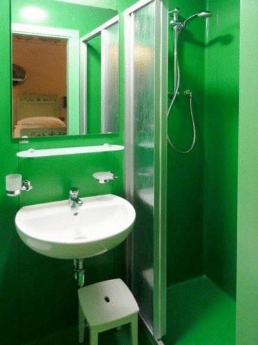 Superior Double or Twin Room - Photo 5