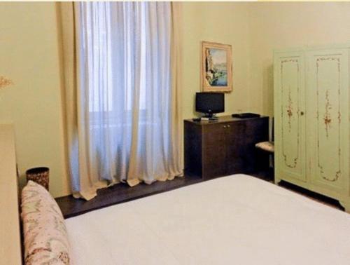 Budget Double or Twin Room - Photo 2