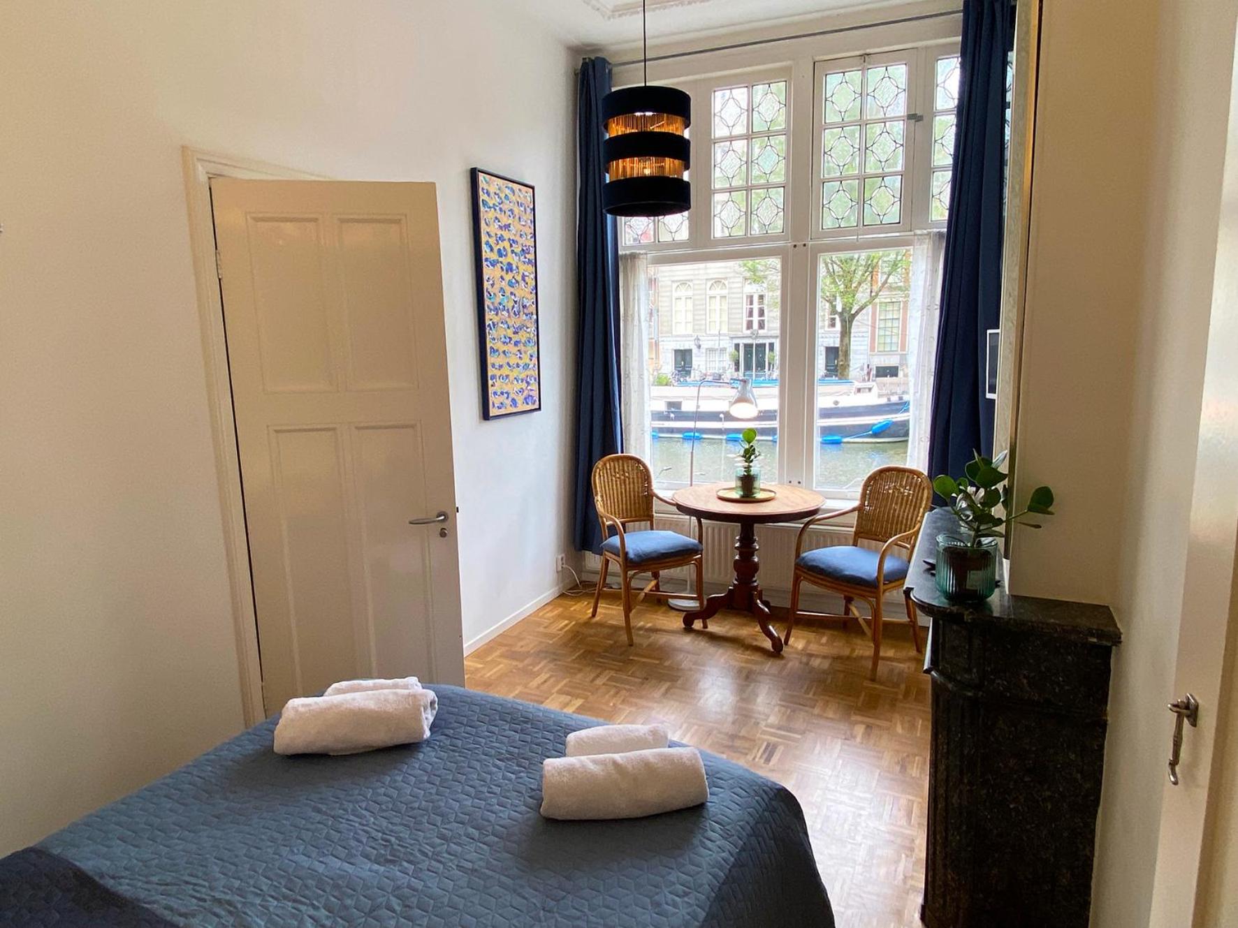 Double Room with Canal View 