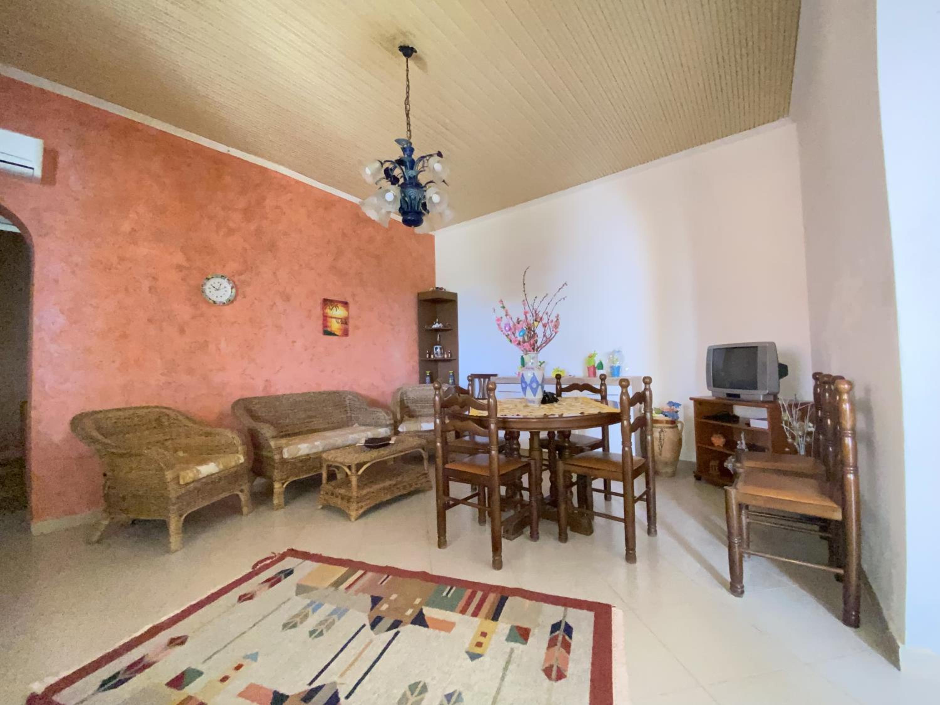 One-Bedroom House photo 2