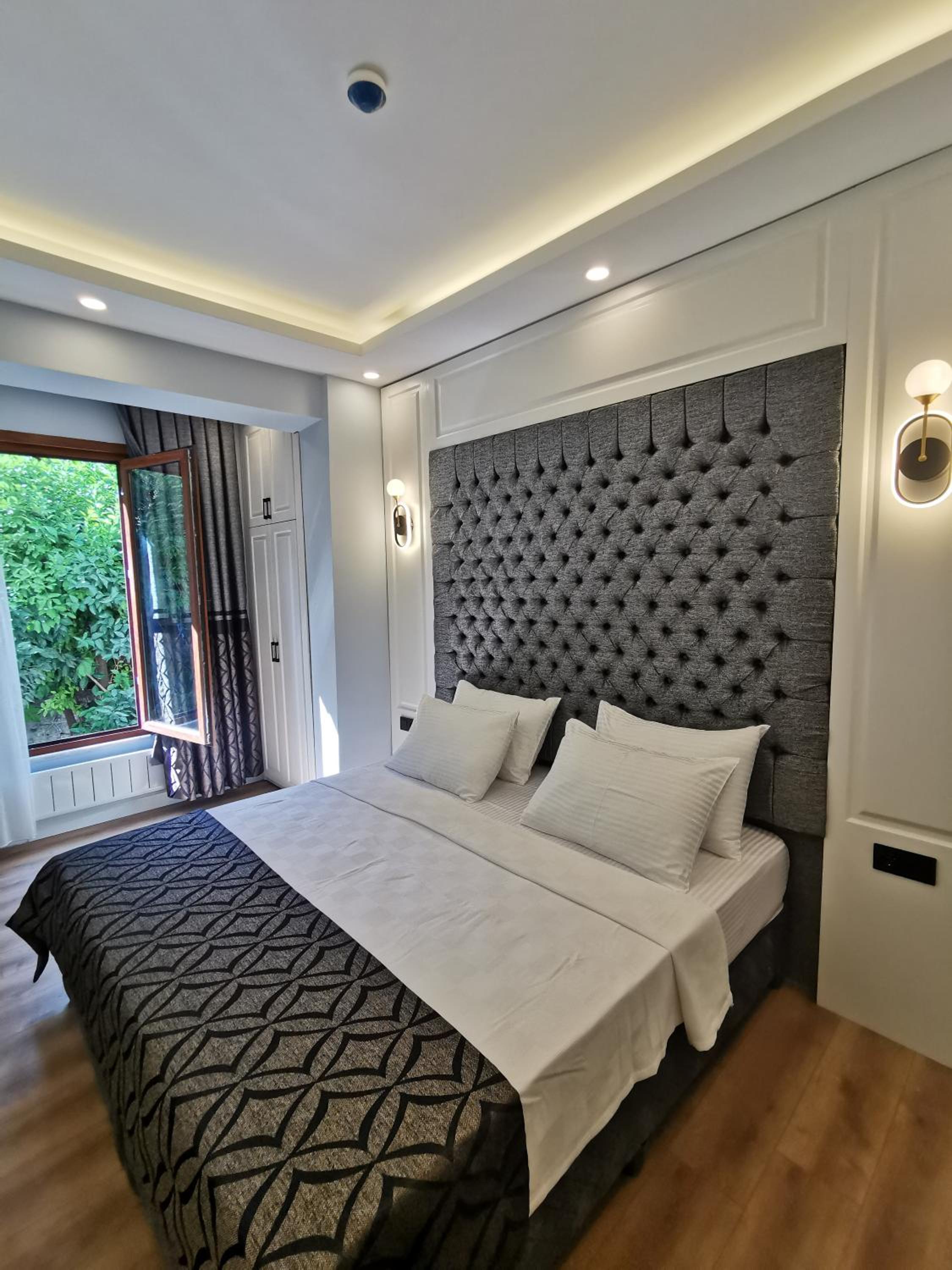 Deluxe Room photo 3