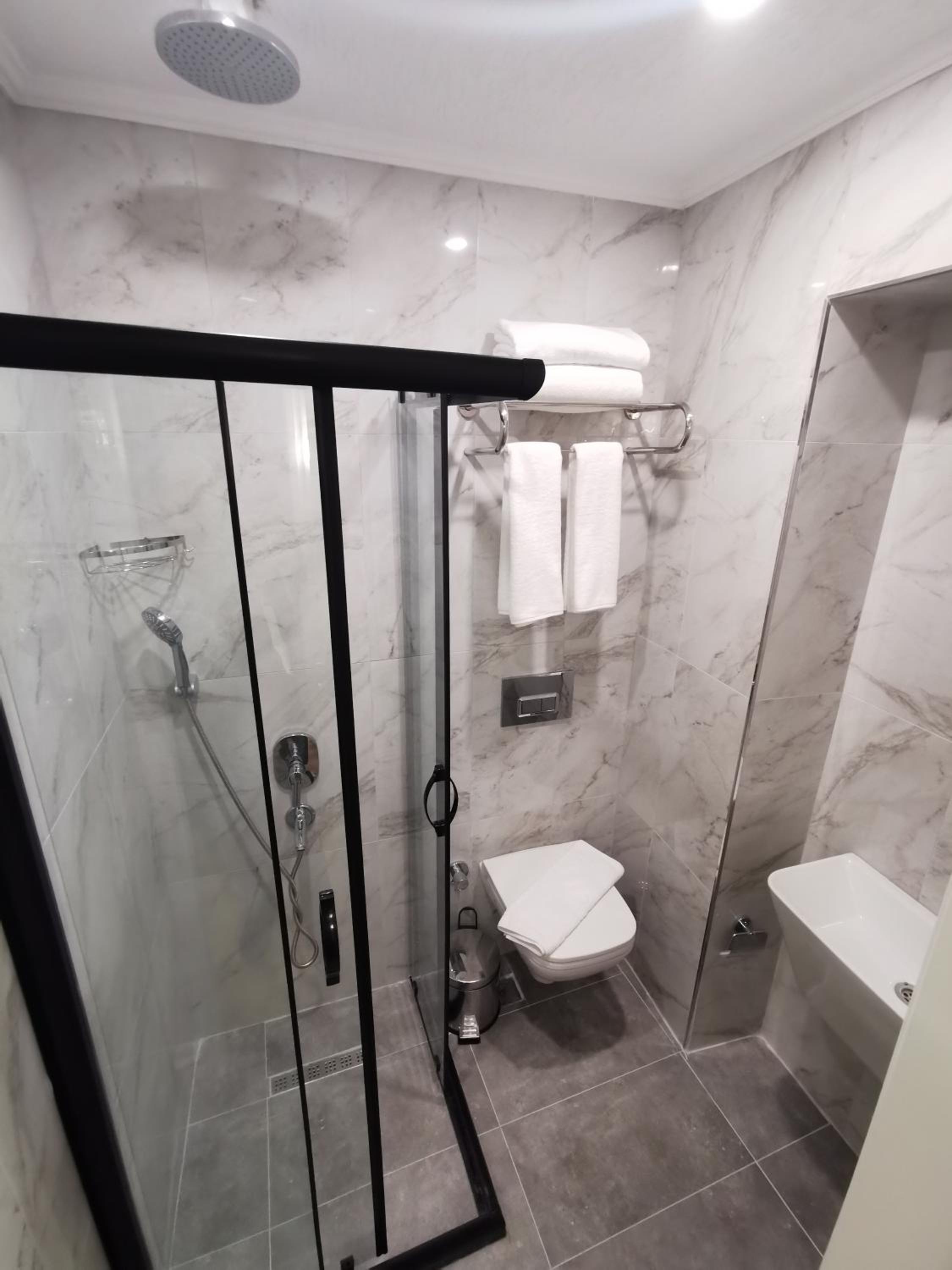 Double or Twin Room — the supplier's photographs — photo 2