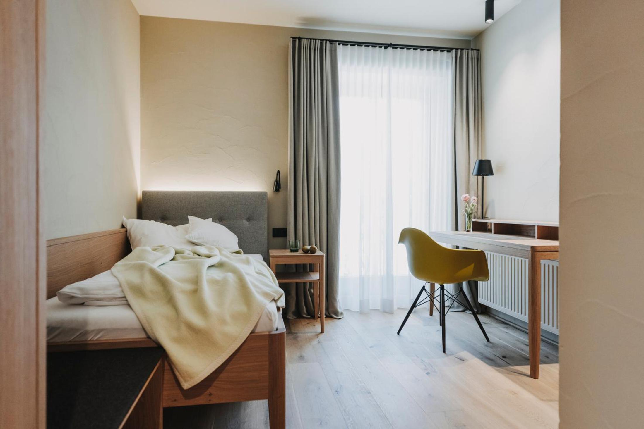 Single Room photo 3