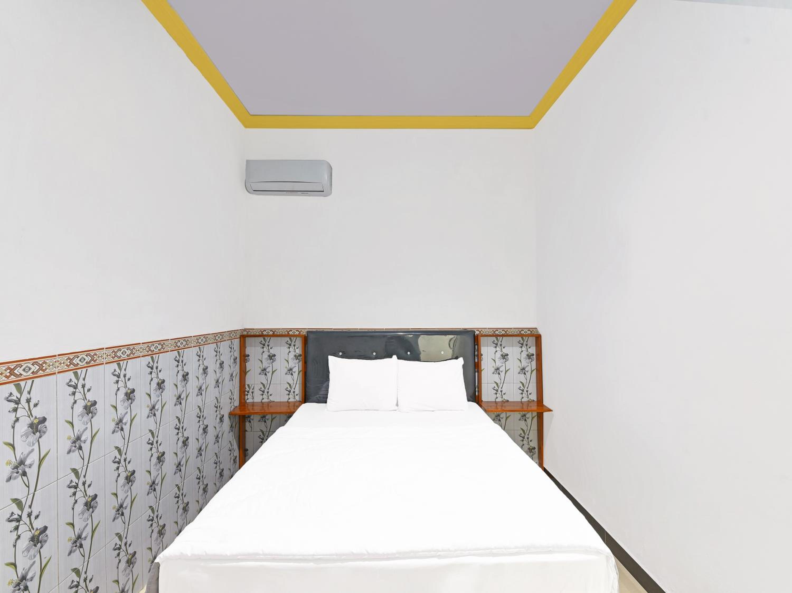 Deluxe Suite - Photo 8
