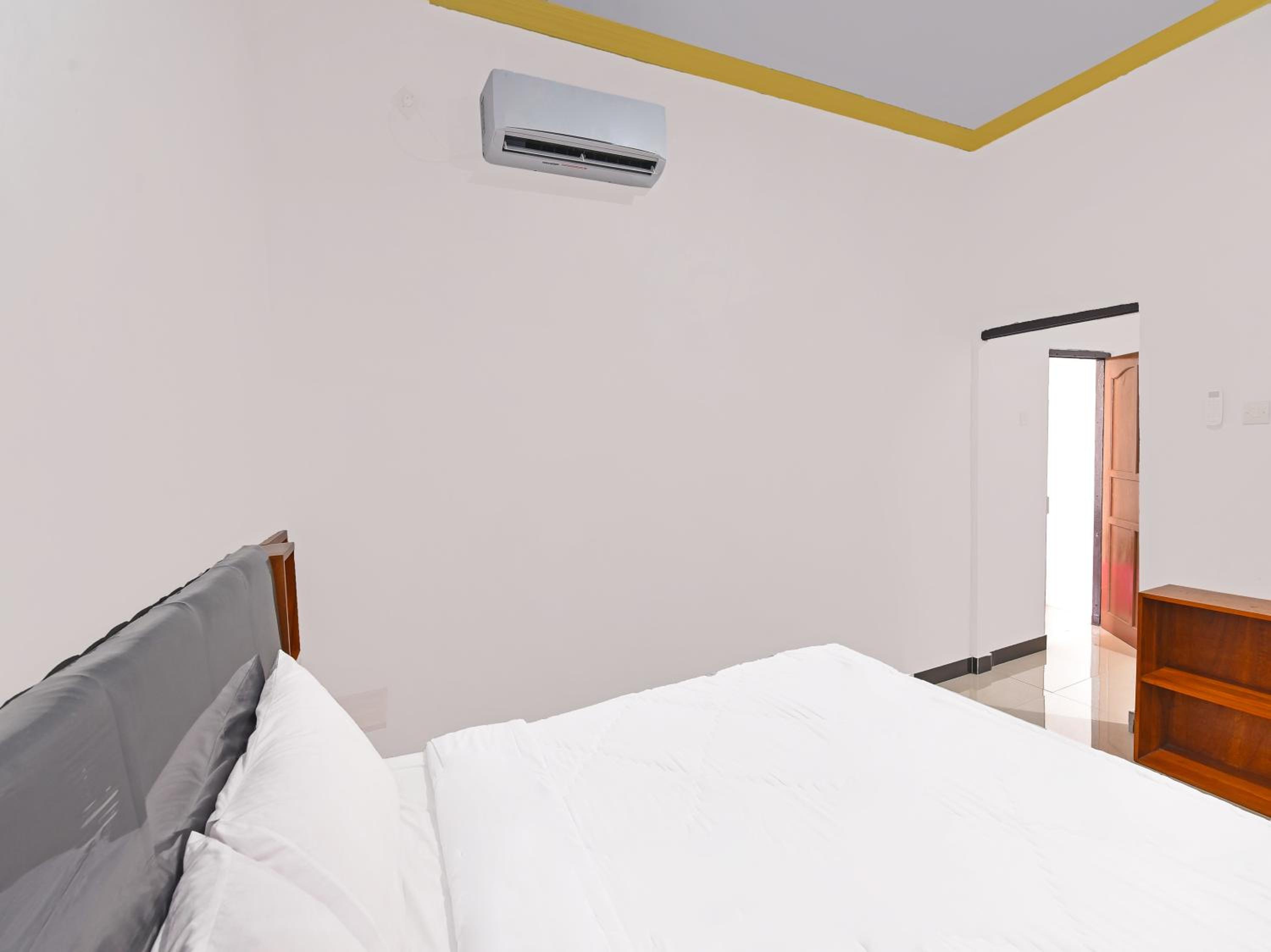 Deluxe Suite - Photo 20