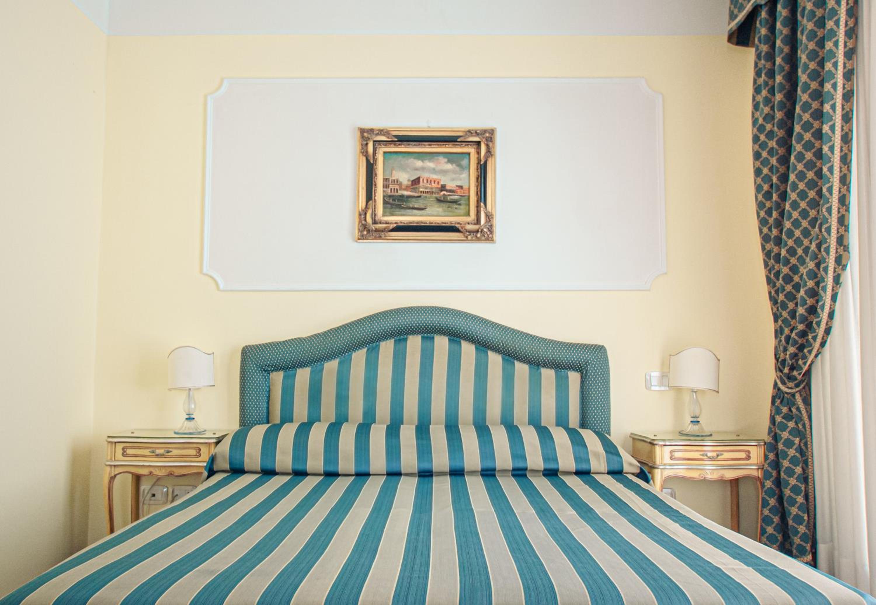 Double Room with Terrace - Photo 4