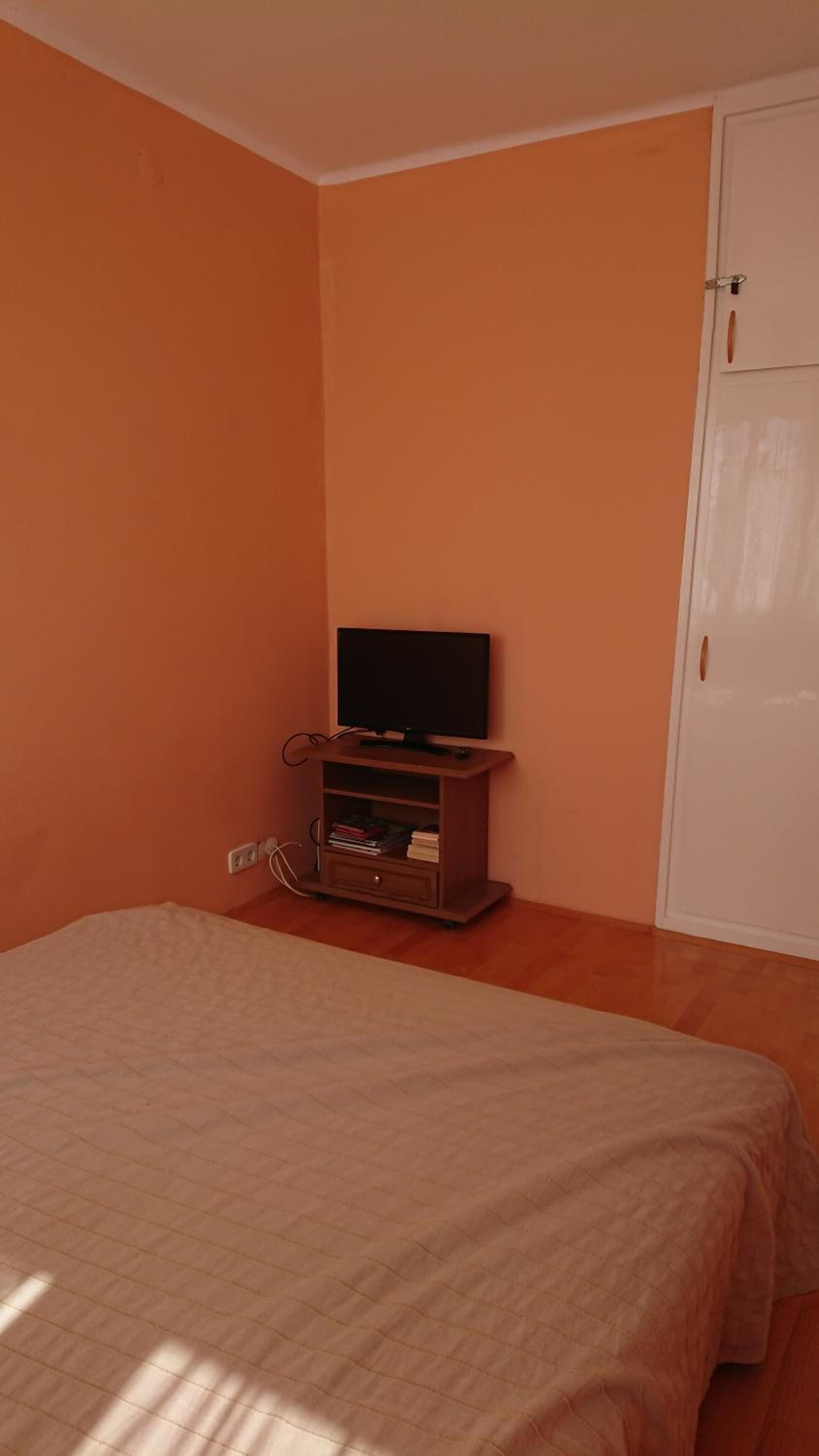 Two-Bedroom Apartment - Photo 28