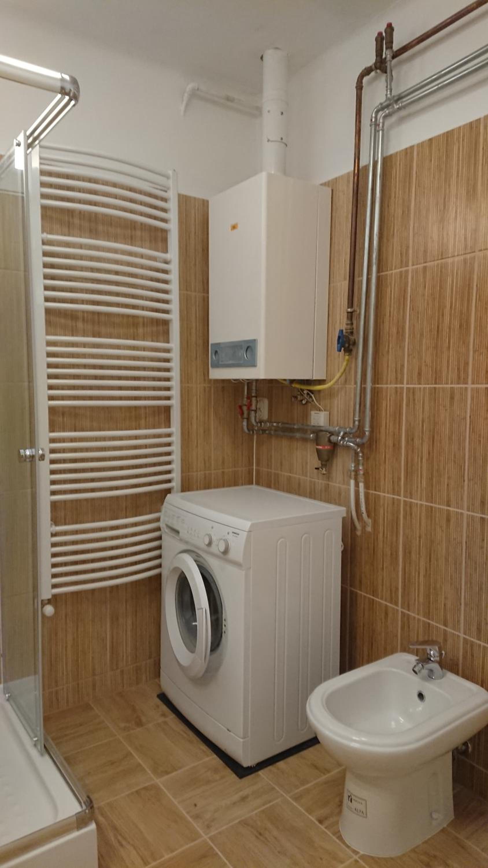 Two-Bedroom Apartment - Photo 5