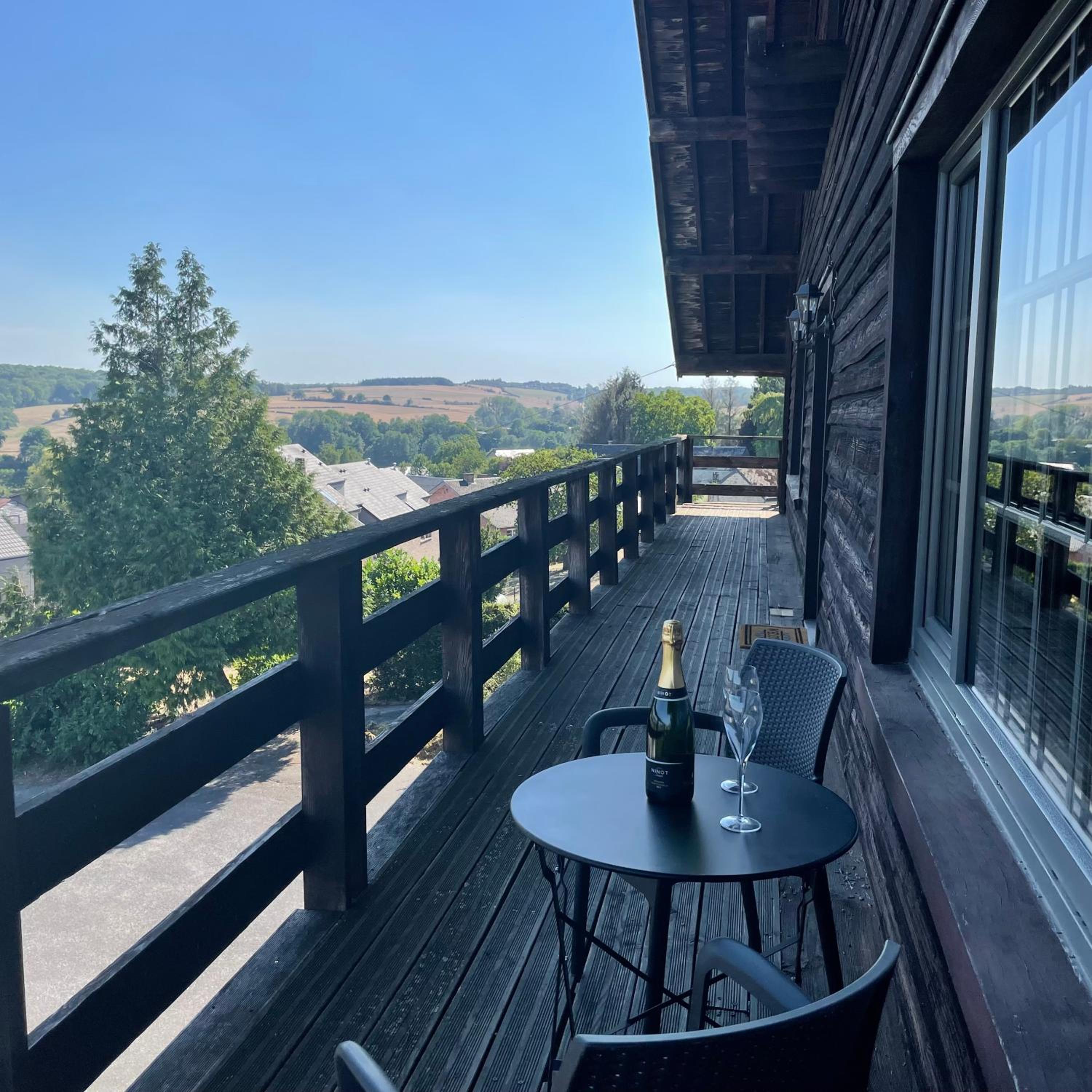 King Room with Mountain View