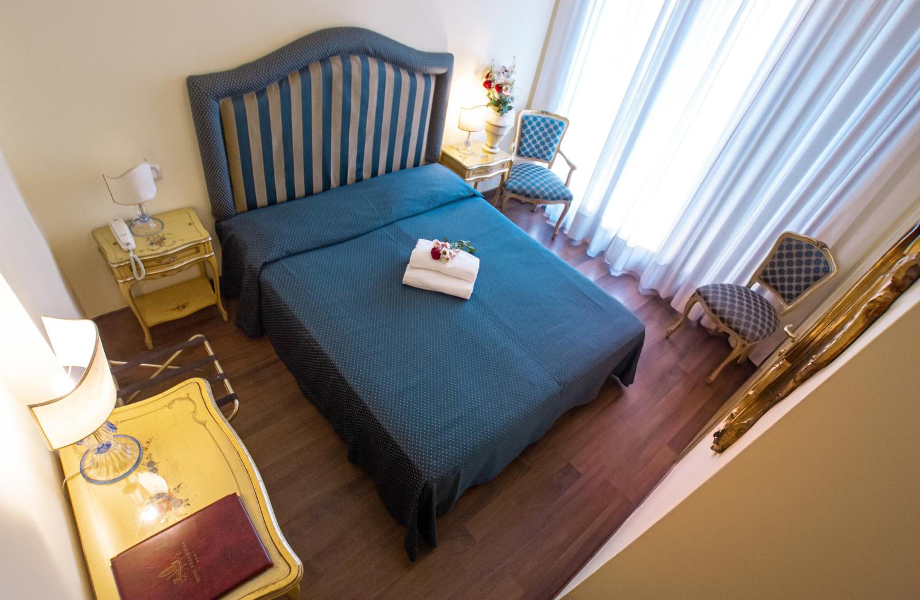 Double Room - Photo 1