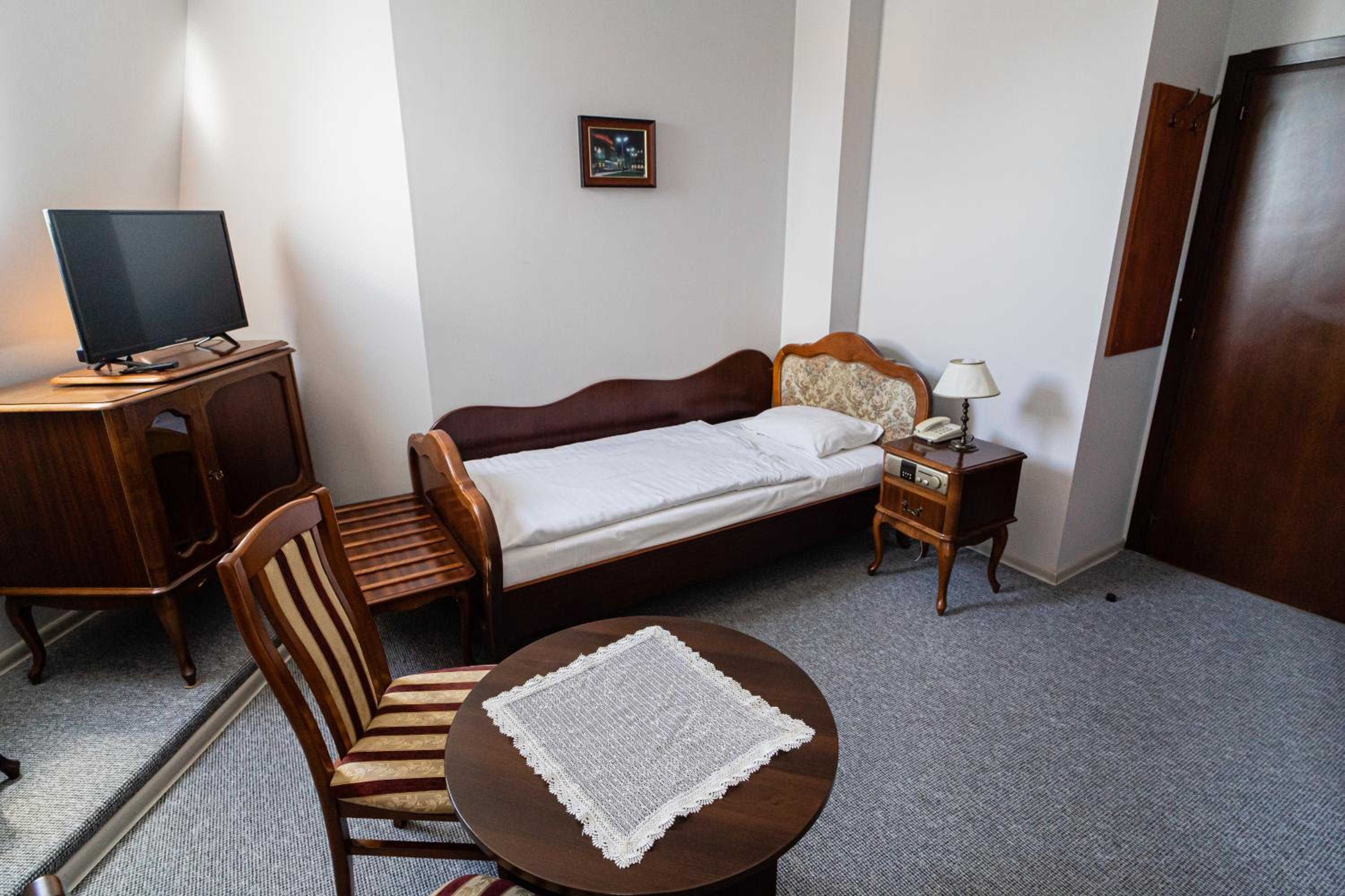 Single Room photo 2