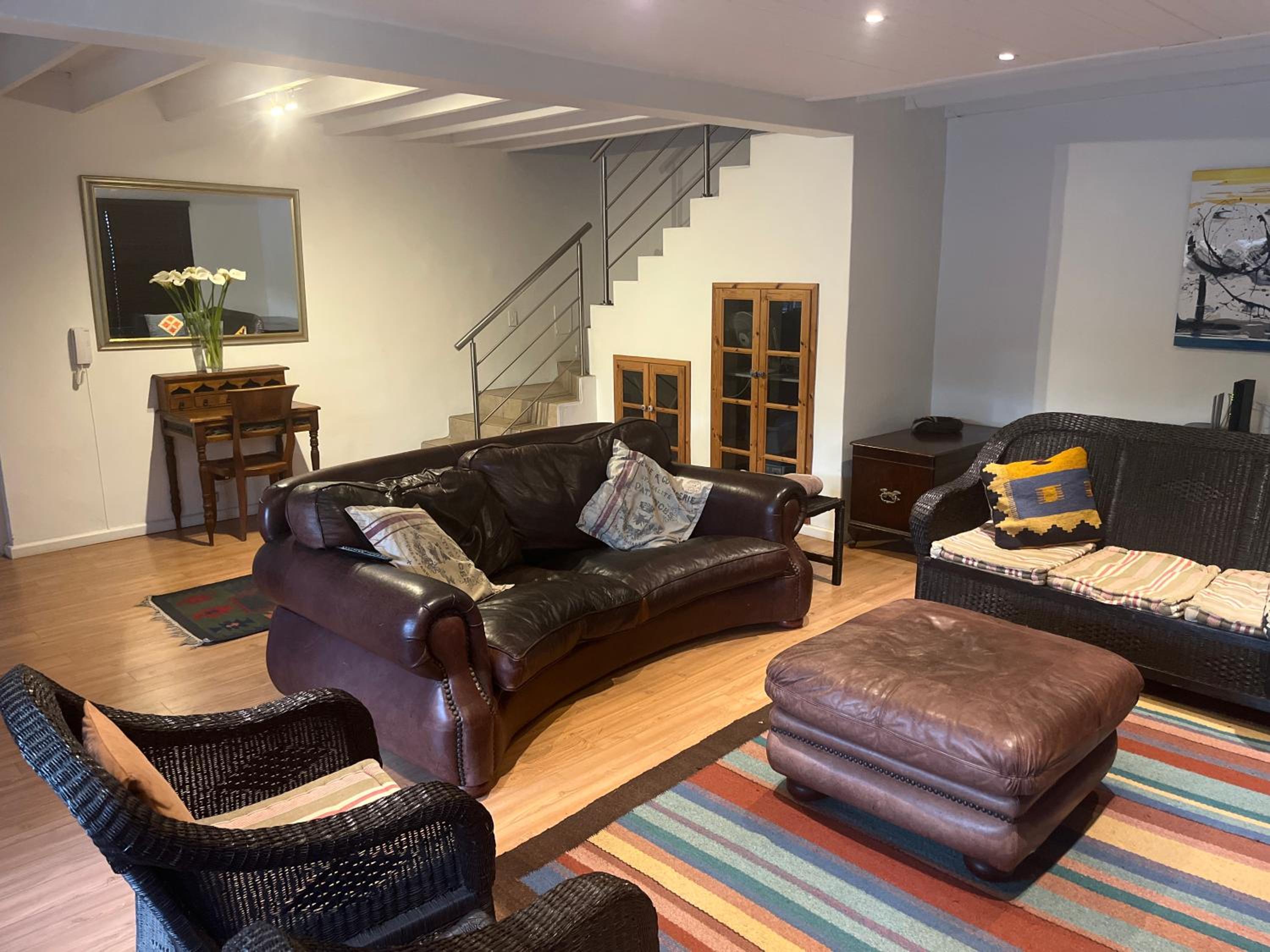 One-Bedroom Apartment - Photo 11