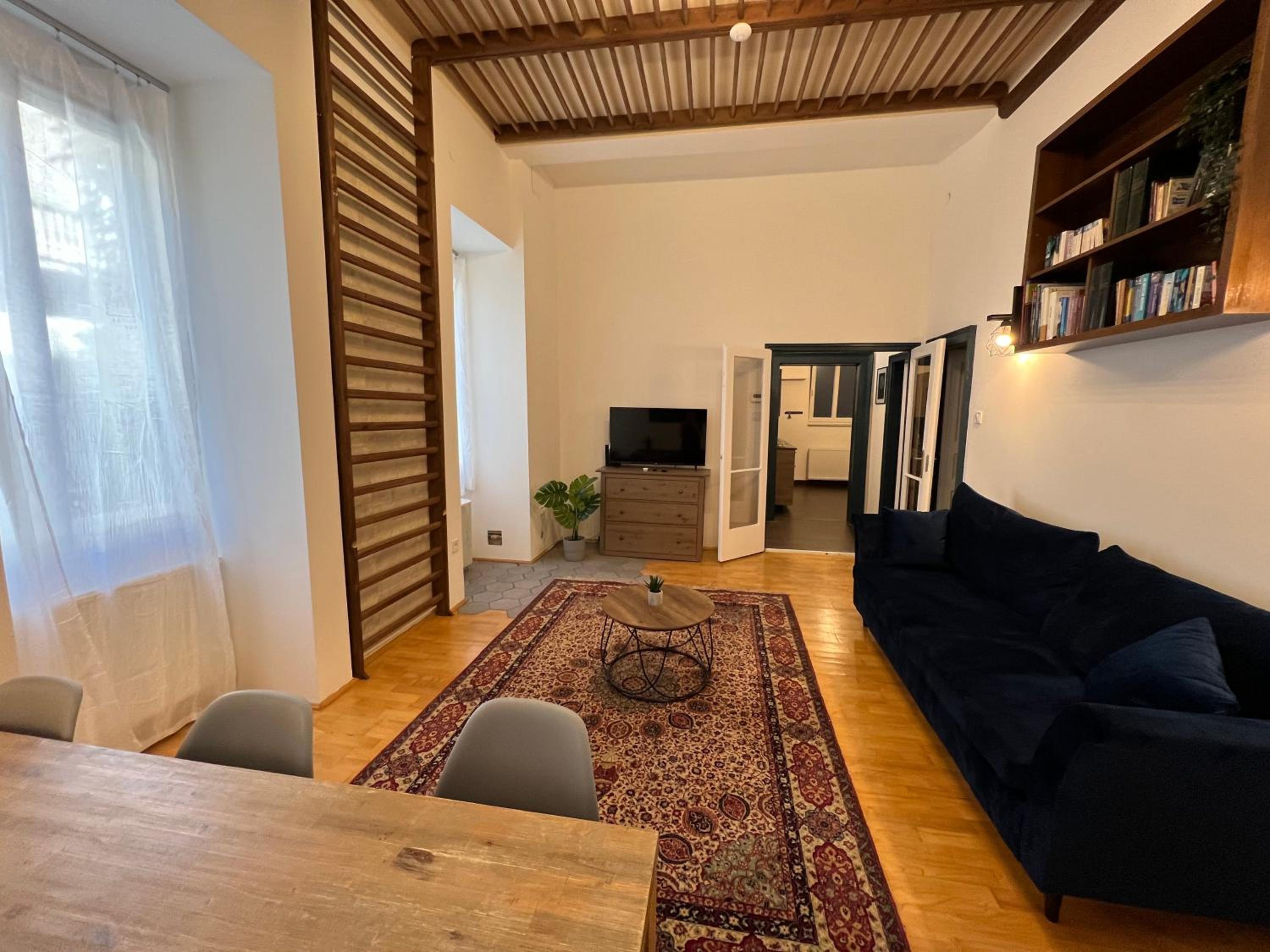 Two-Bedroom Apartment - Photo 3