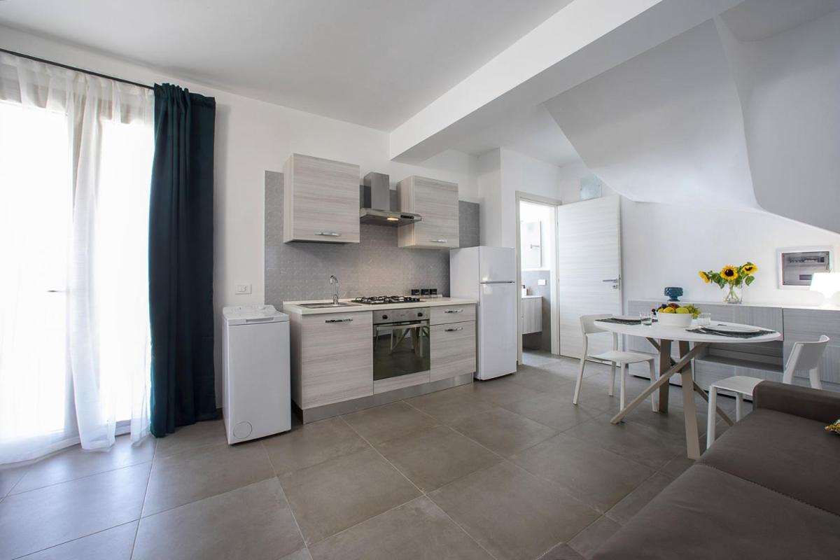 Studio Apartment photo 3