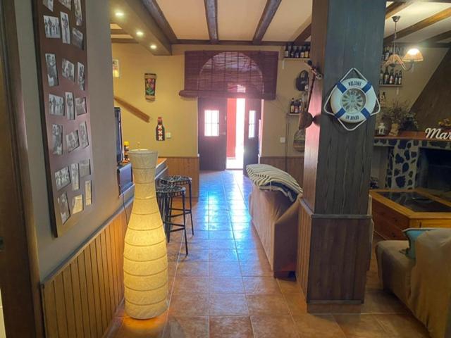 Casa de cuatro habitaciones