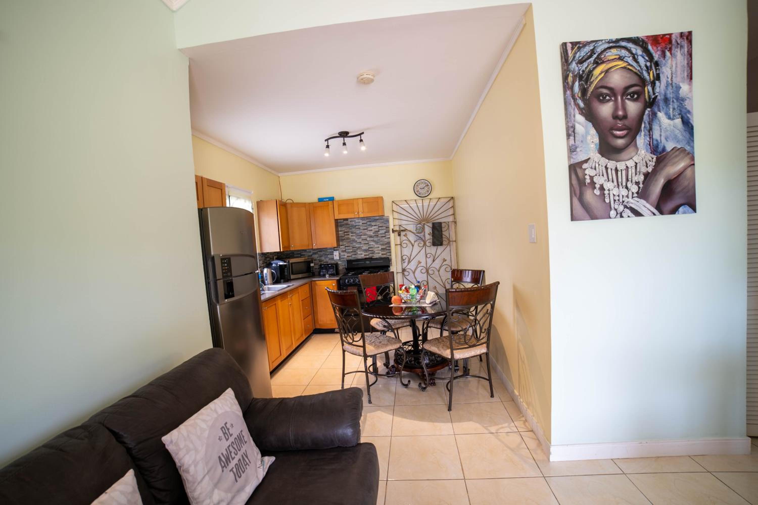 Two-Bedroom House photo 2