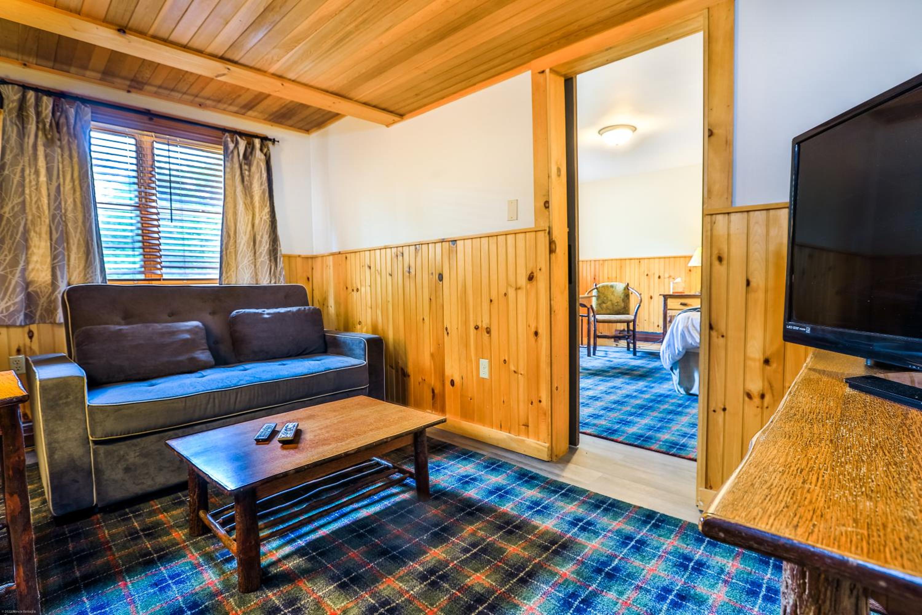 Deluxe Family Suite photo 1