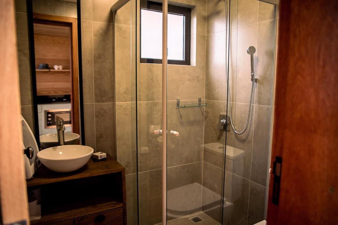 One-Bedroom Chalet - Photo 5
