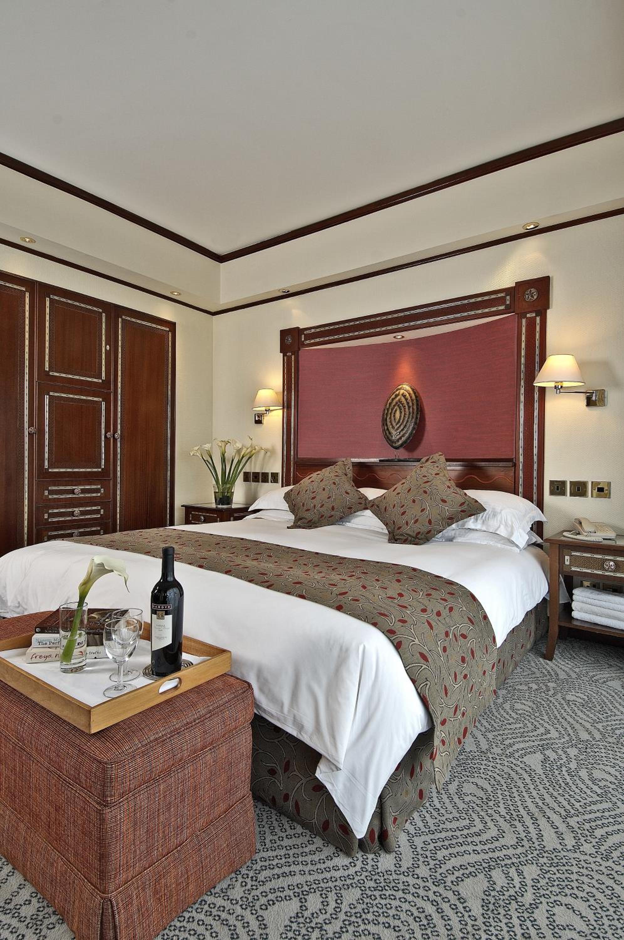 Deluxe Room - Photo 4